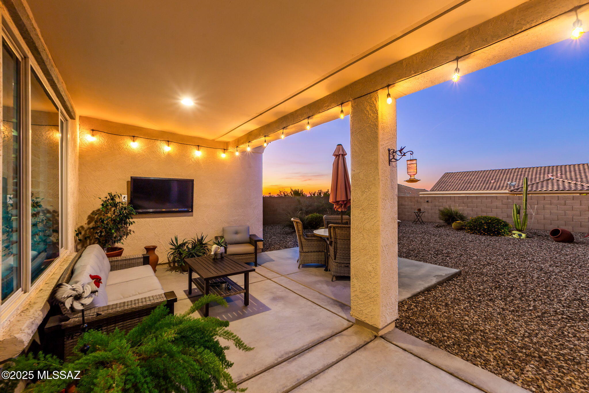 7084 W Cliff Spring Trail