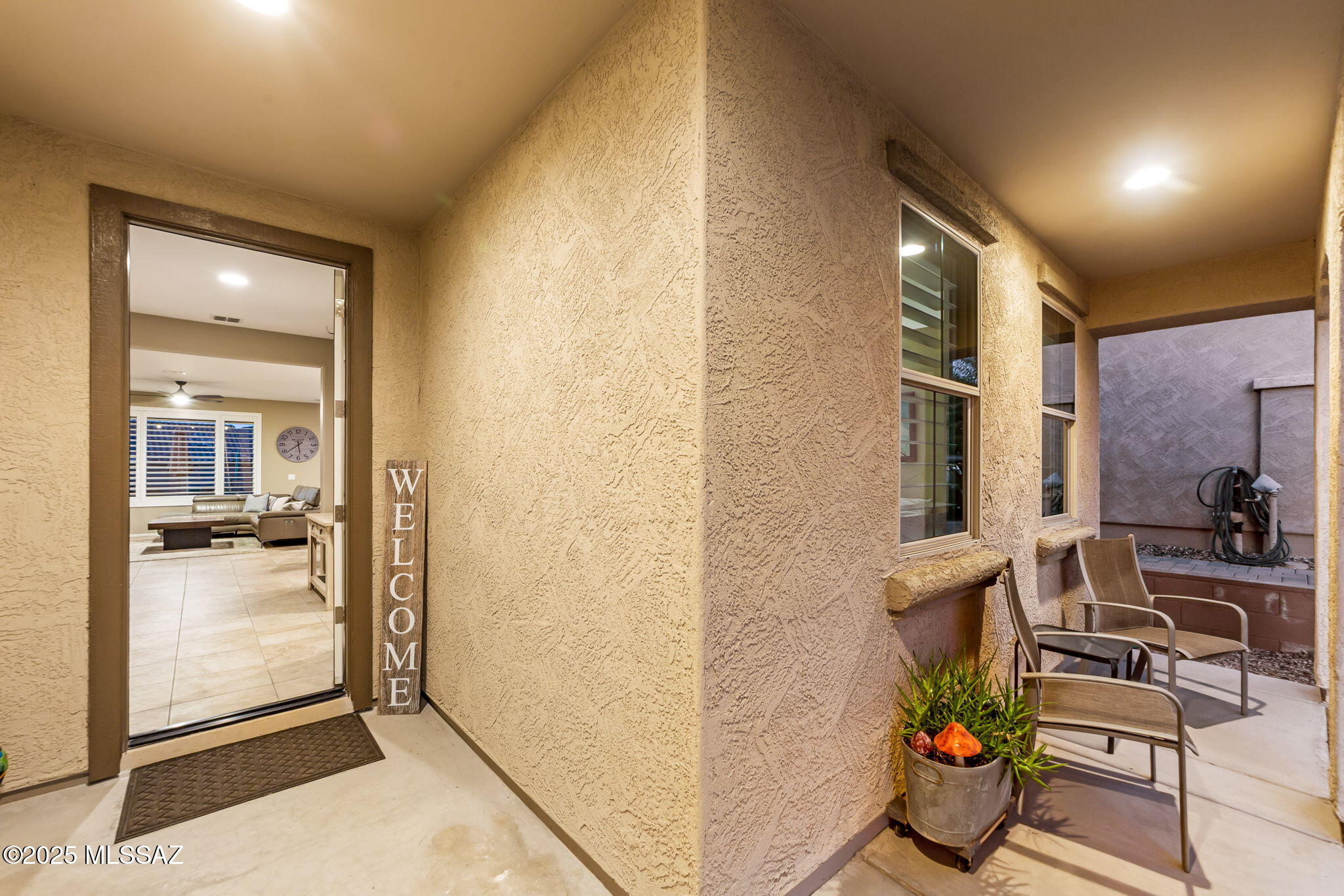 7084 W Cliff Spring Trail