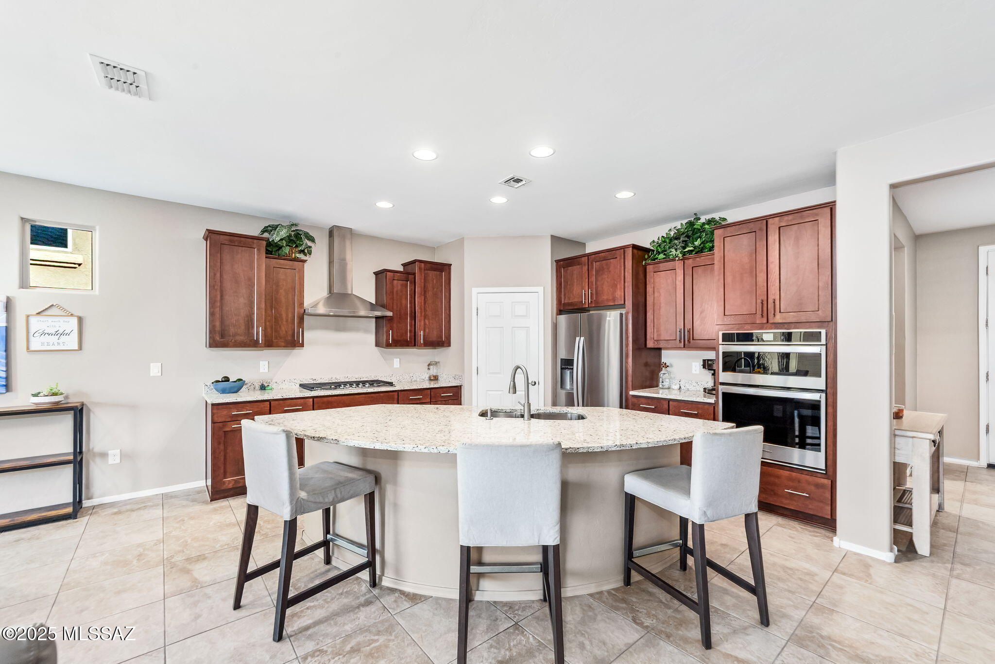 7084 W Cliff Spring Trail