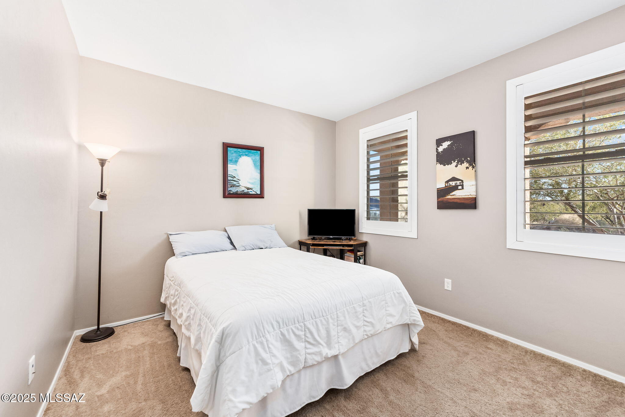 7084 W Cliff Spring Trail