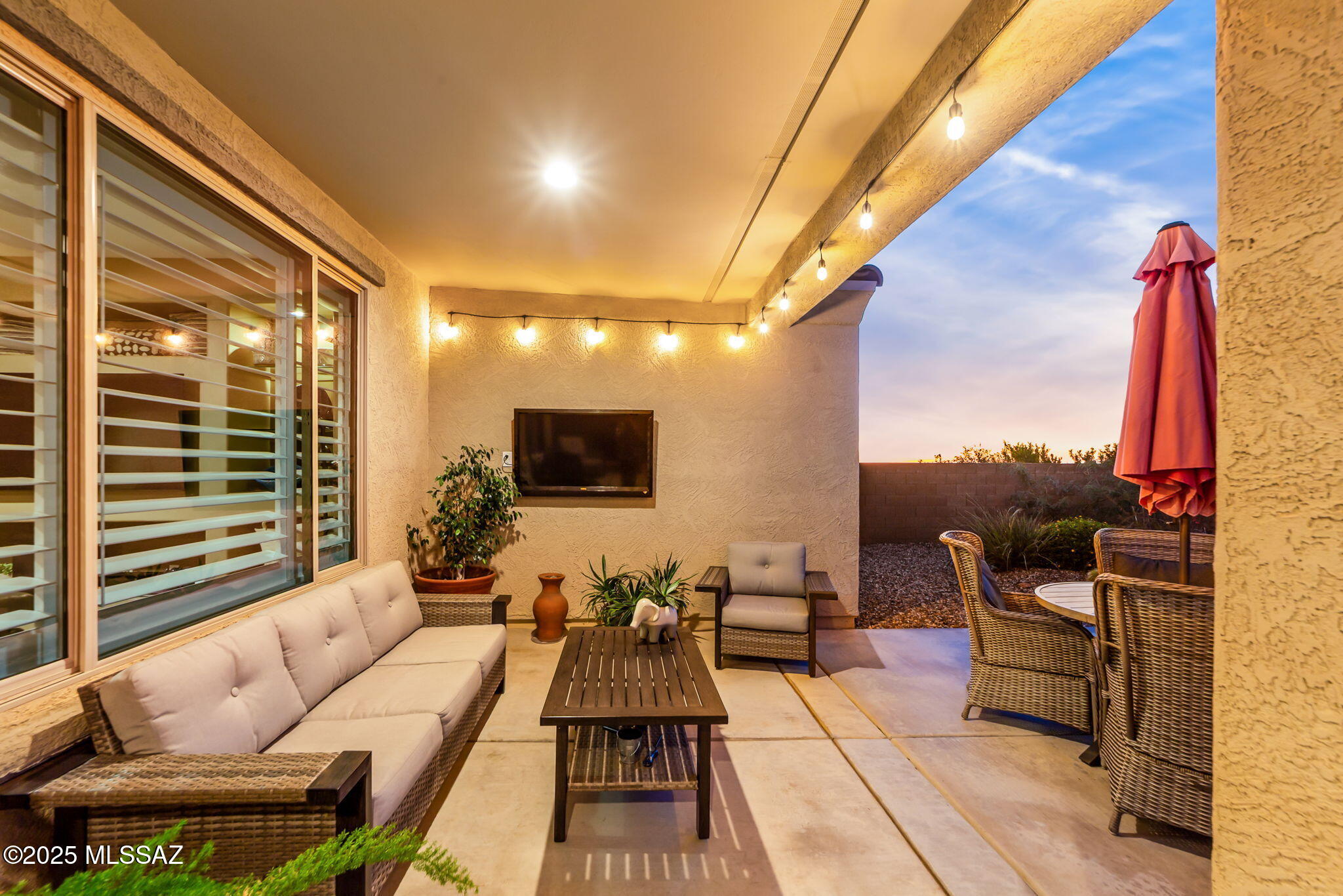 7084 W Cliff Spring Trail