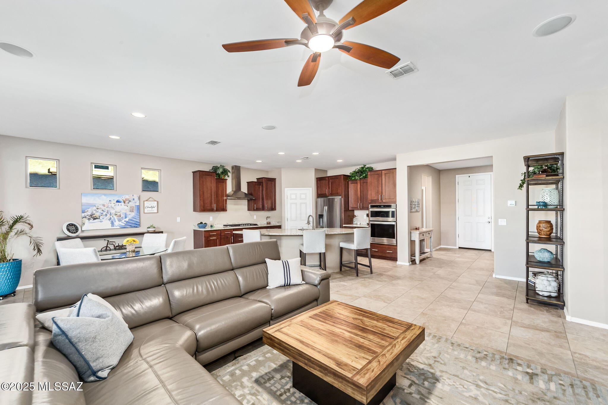 7084 W Cliff Spring Trail