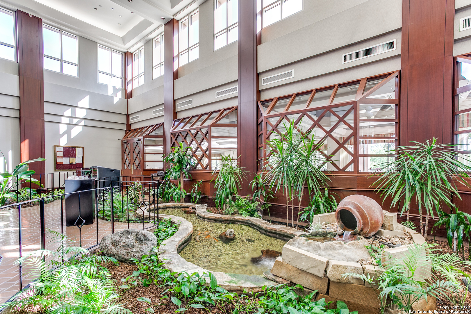 1 TOWERS PARK LN Unit: 1203