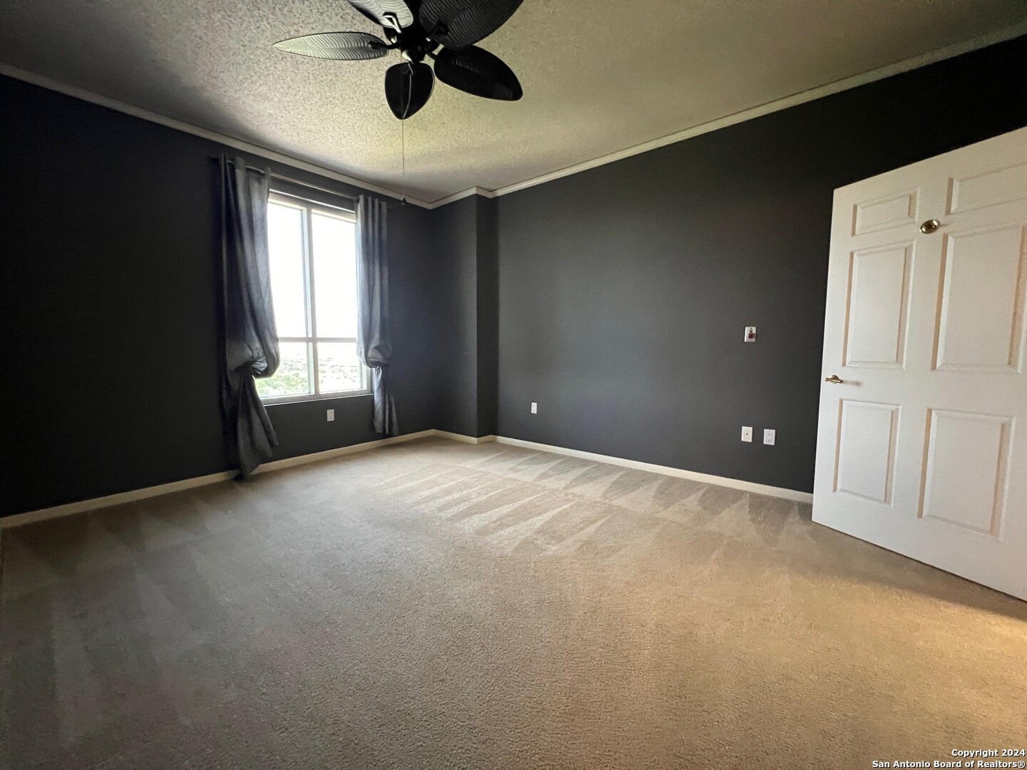 1 Towers Park Ln Unit: 1104