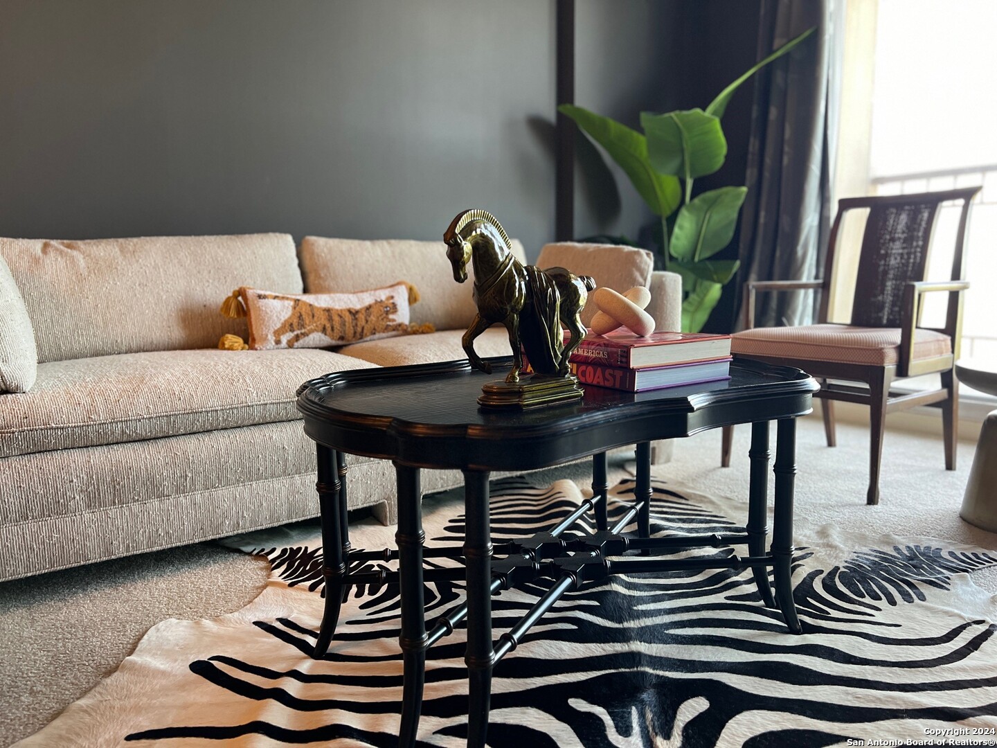 1 Towers Park Ln Unit: 1104