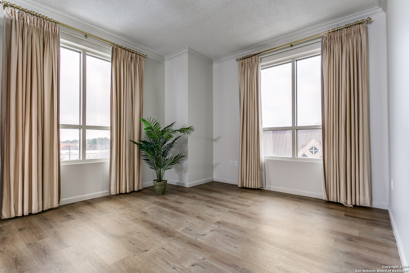 1 Towers Park Ln Unit: 511