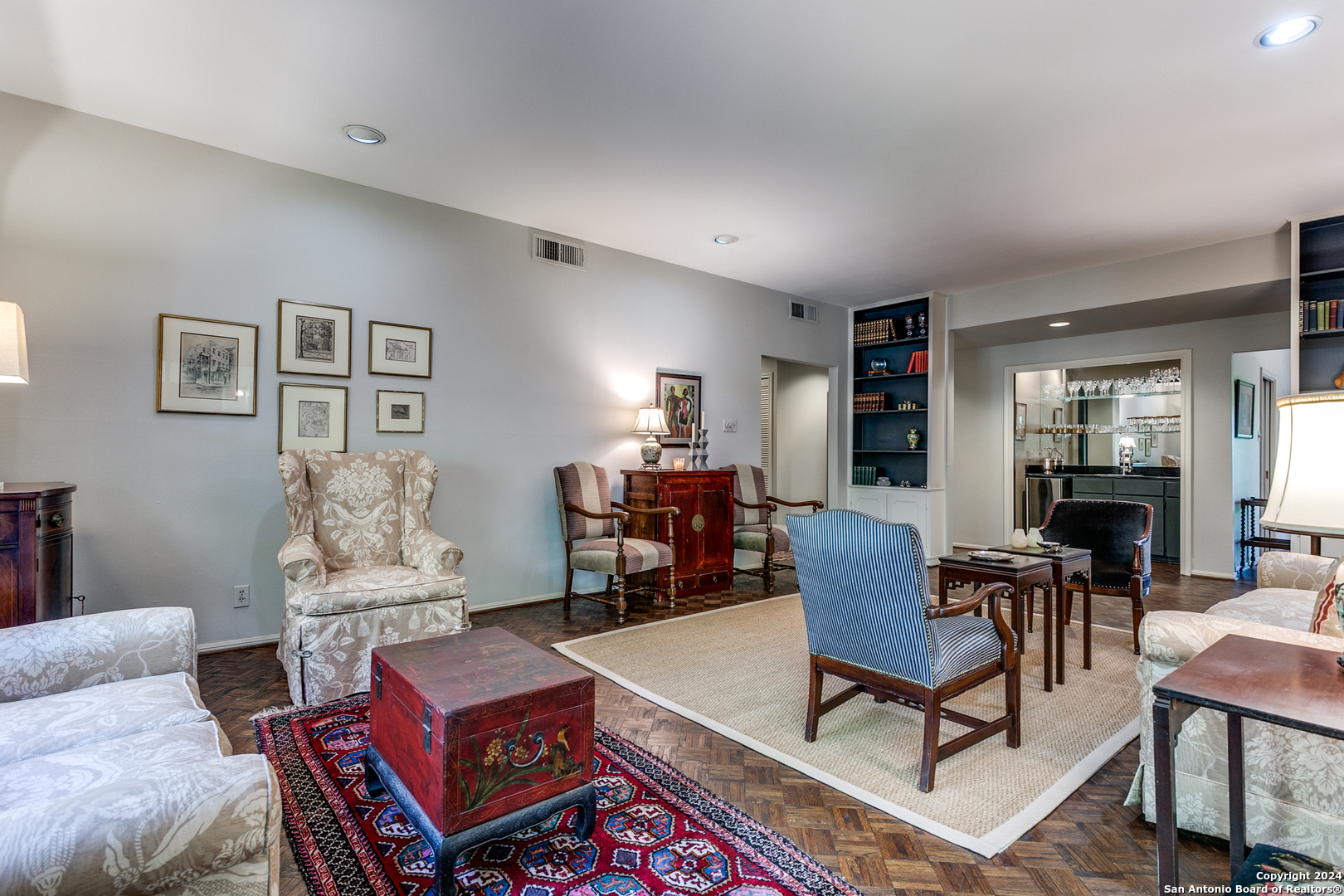 7731 Broadway 217