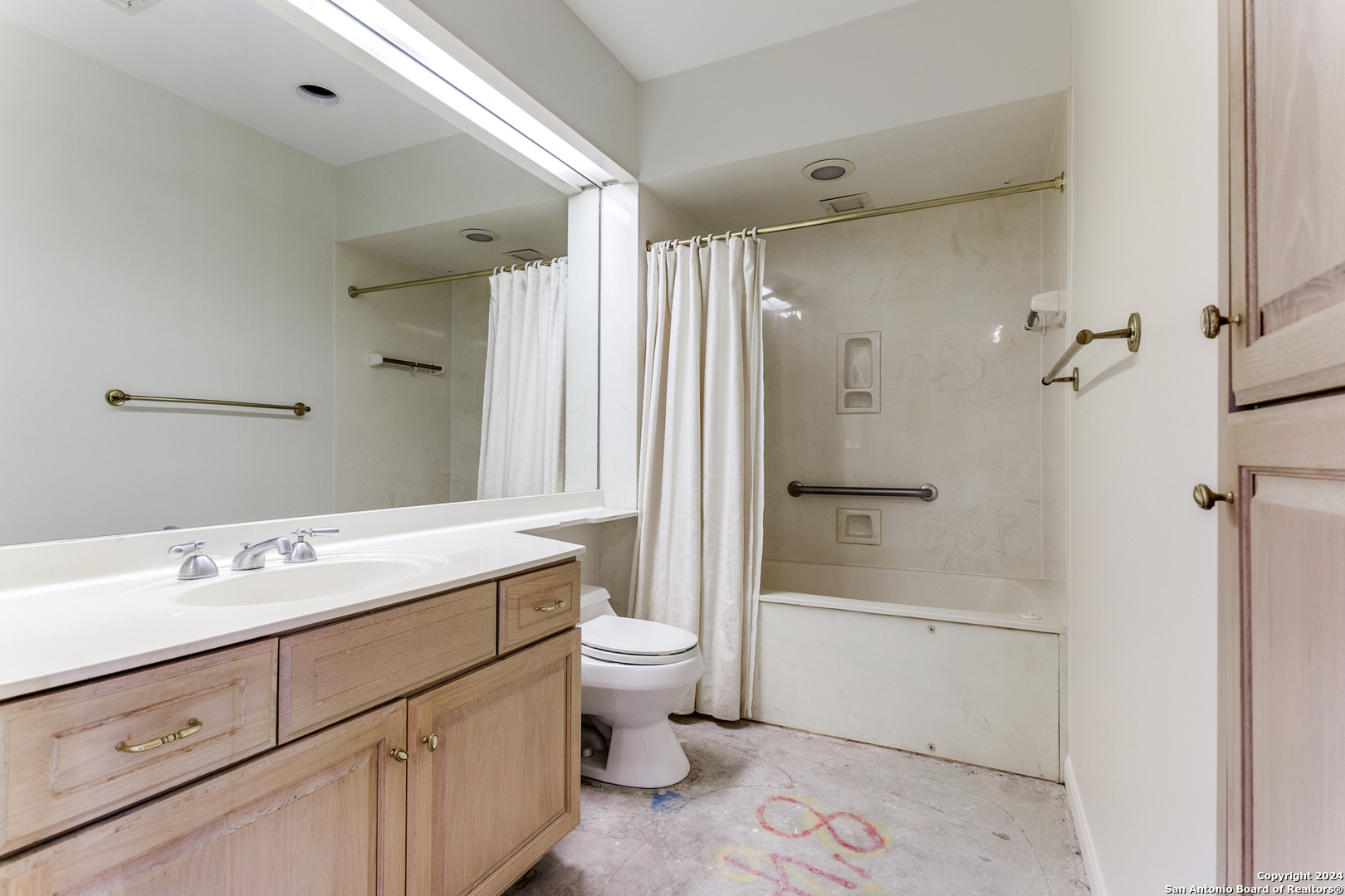 1 TOWERS PARK LN 508
