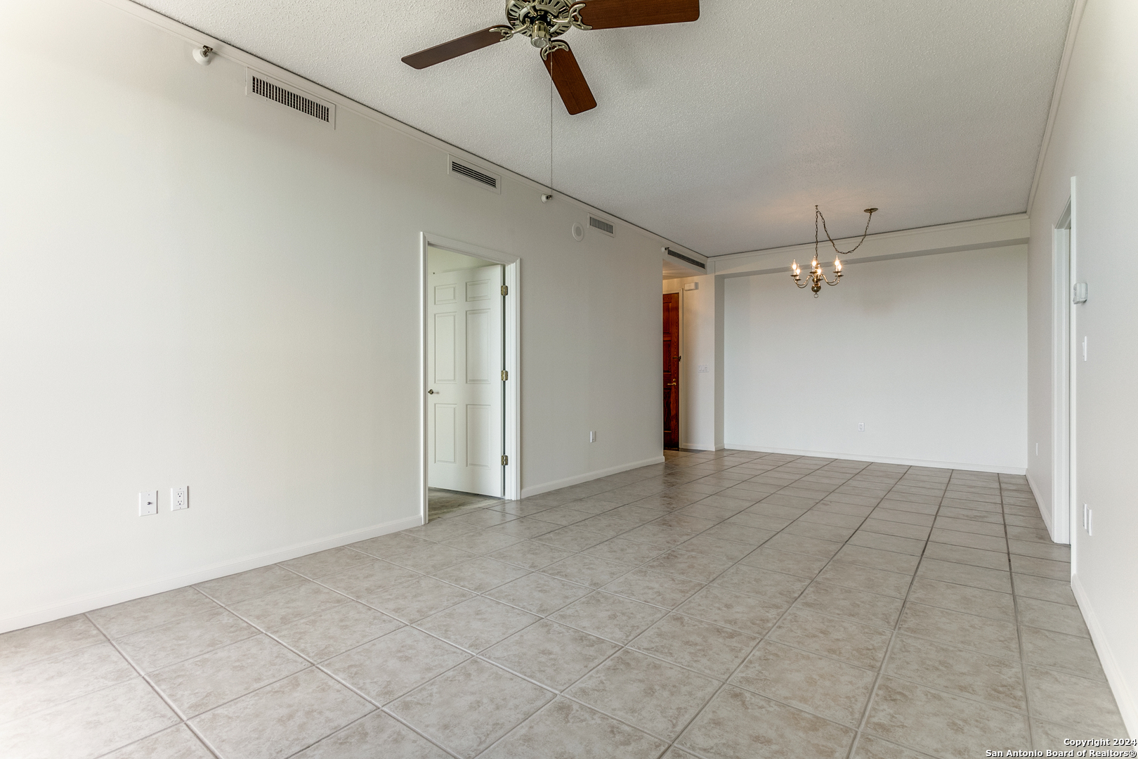 1 TOWERS PARK LN 508