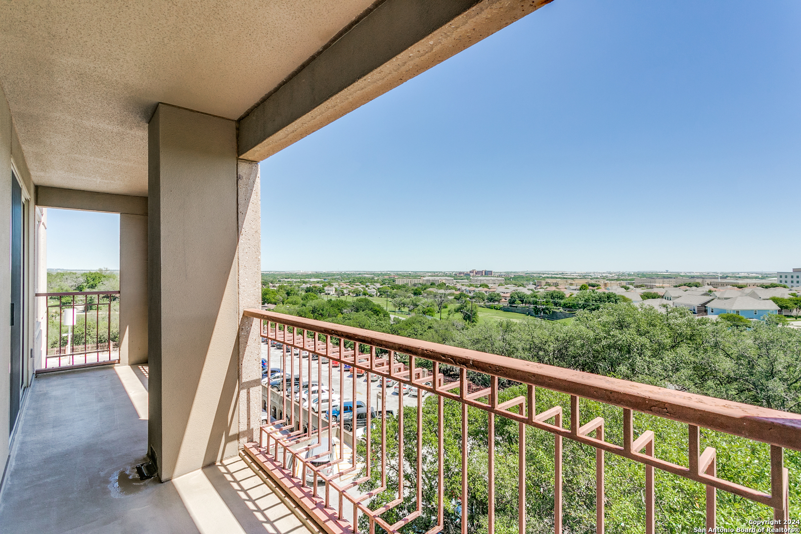 1 TOWERS PARK LN 508