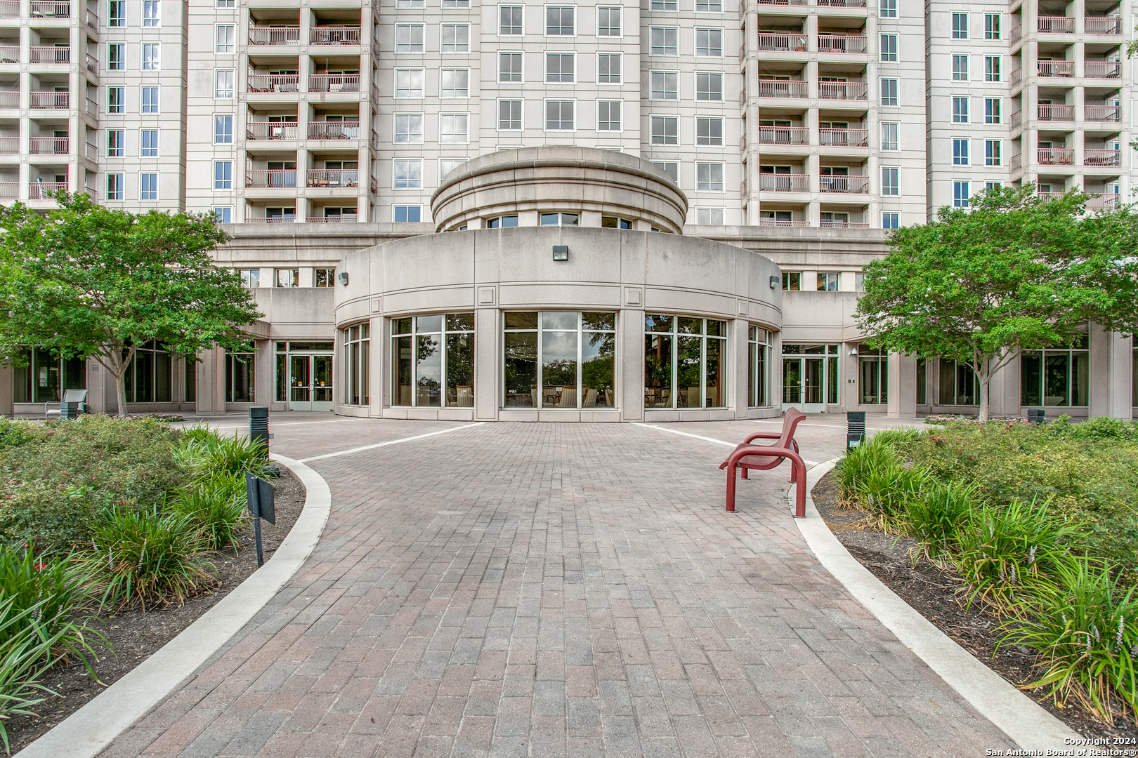 1 TOWERS PARK LN 1701