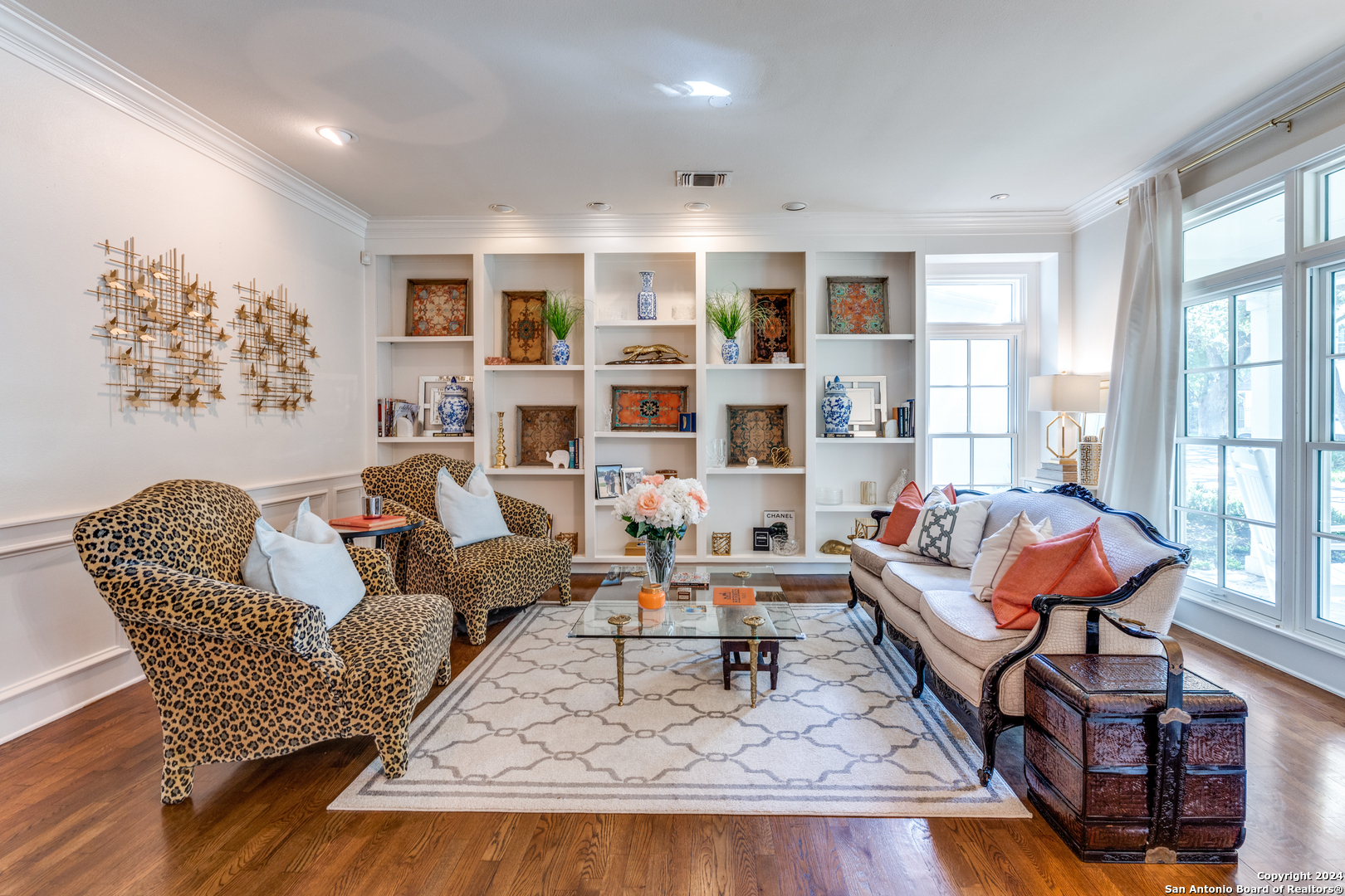 1 DORCHESTER PL
