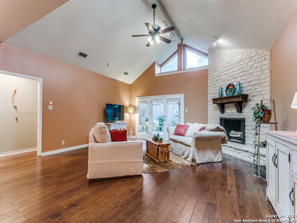 38 Campden Circle