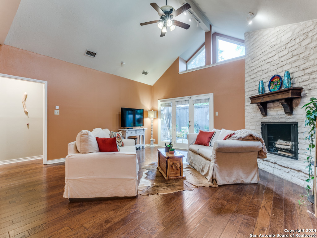 38 Campden Circle