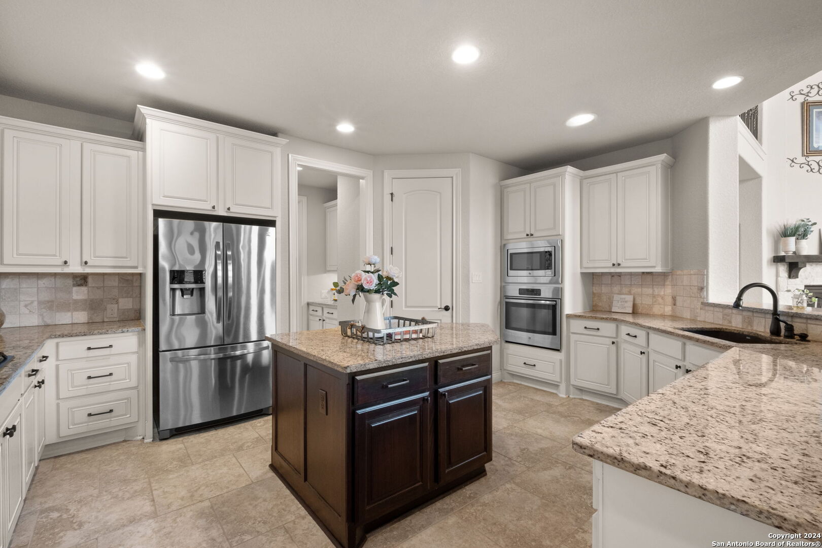 25850 Warbler View