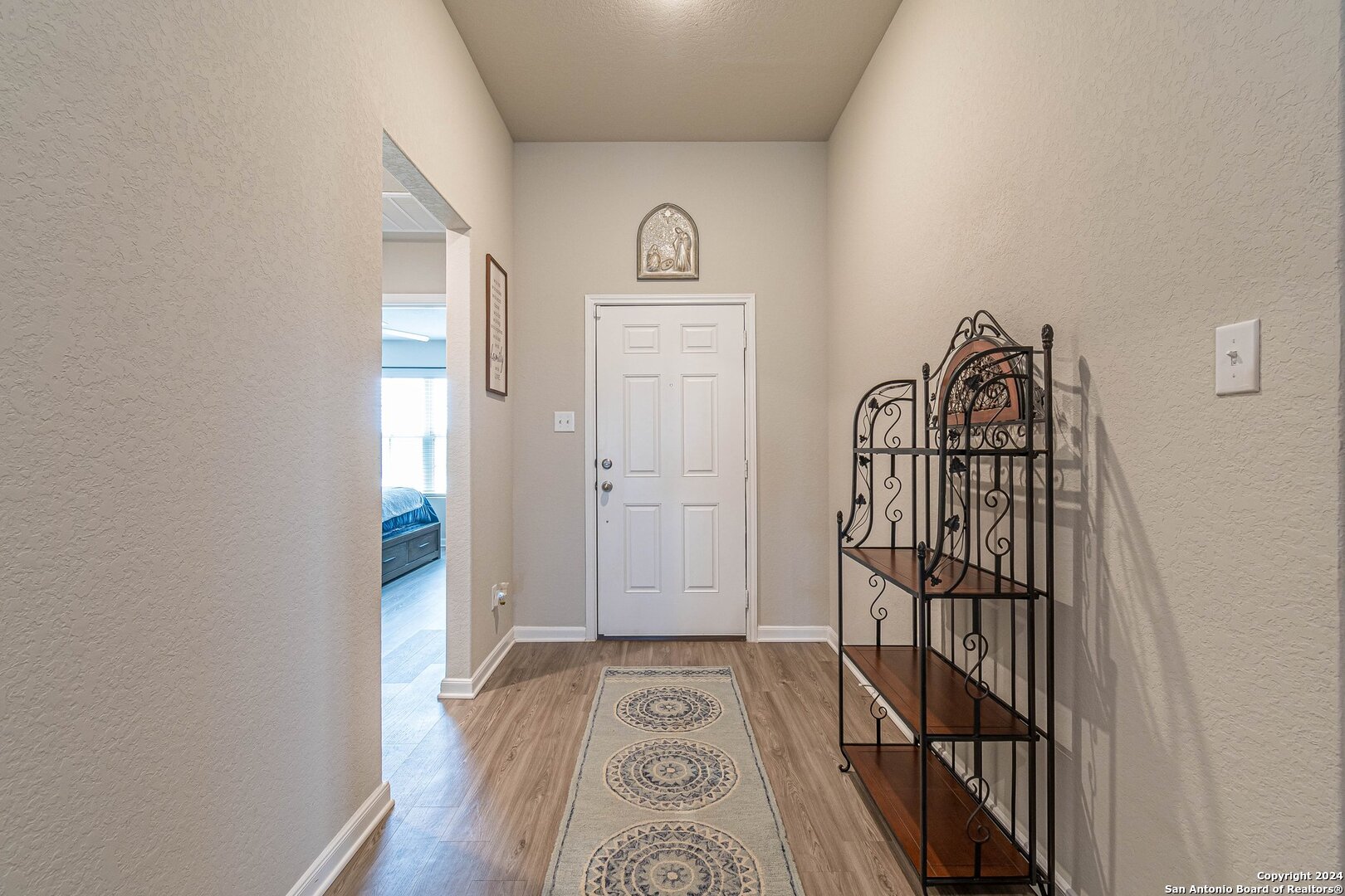 7818 Granger Cove