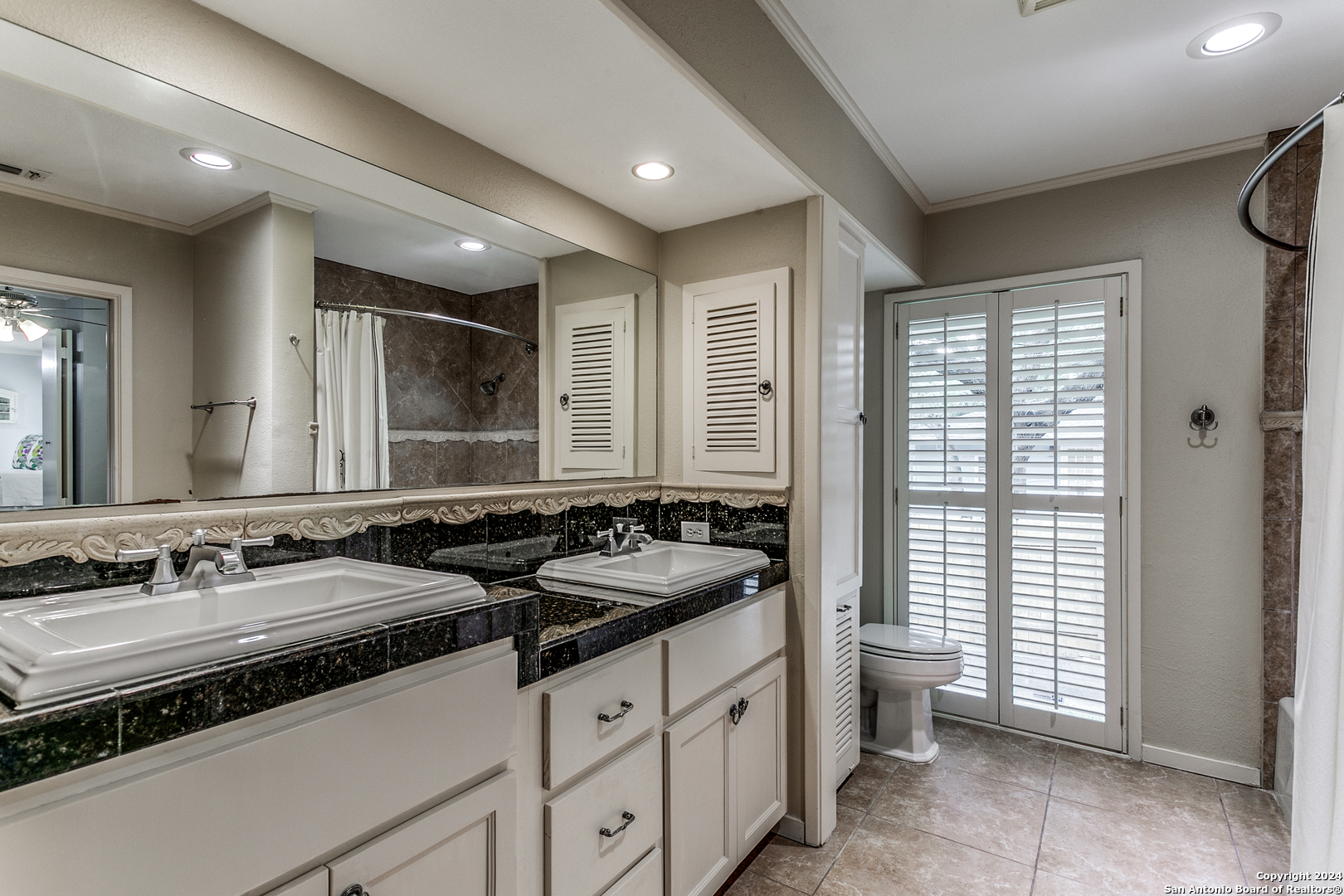 155 Hillview