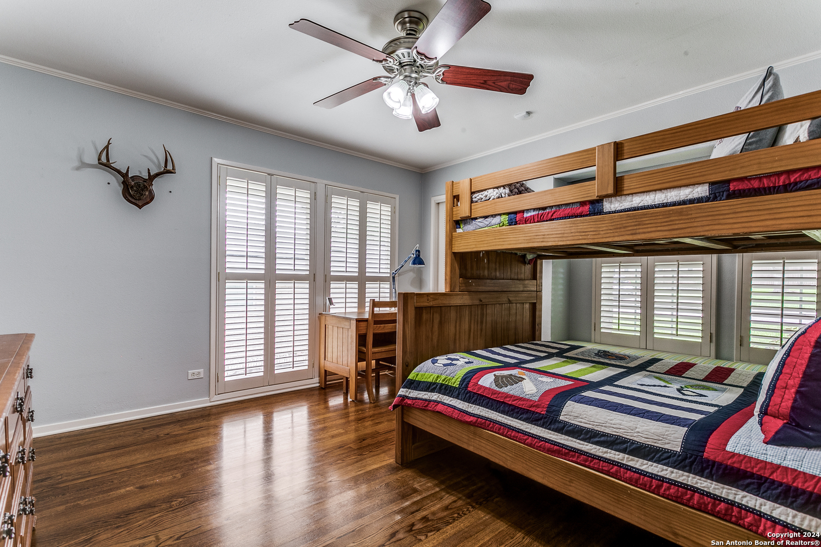 155 Hillview