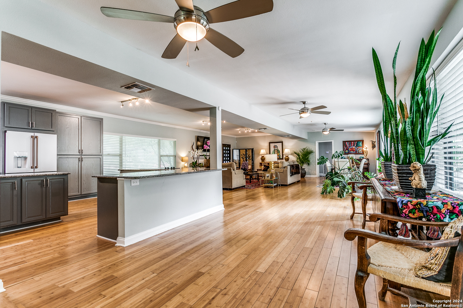 114 WYANOKE DR