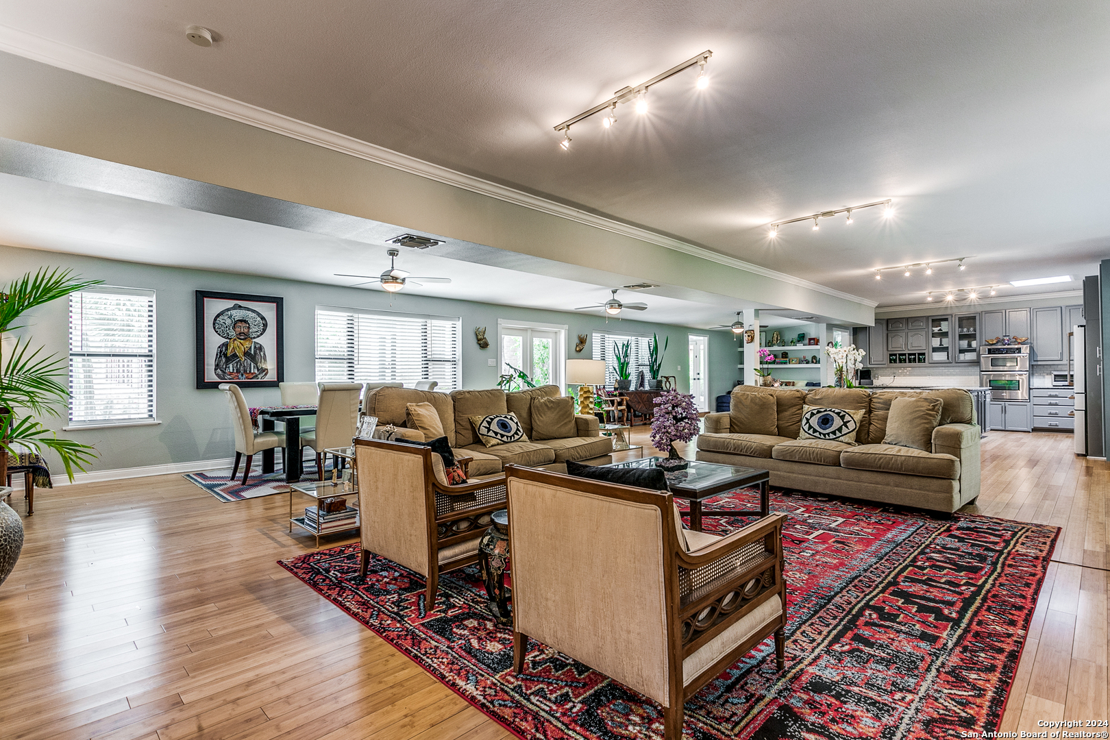 114 WYANOKE DR