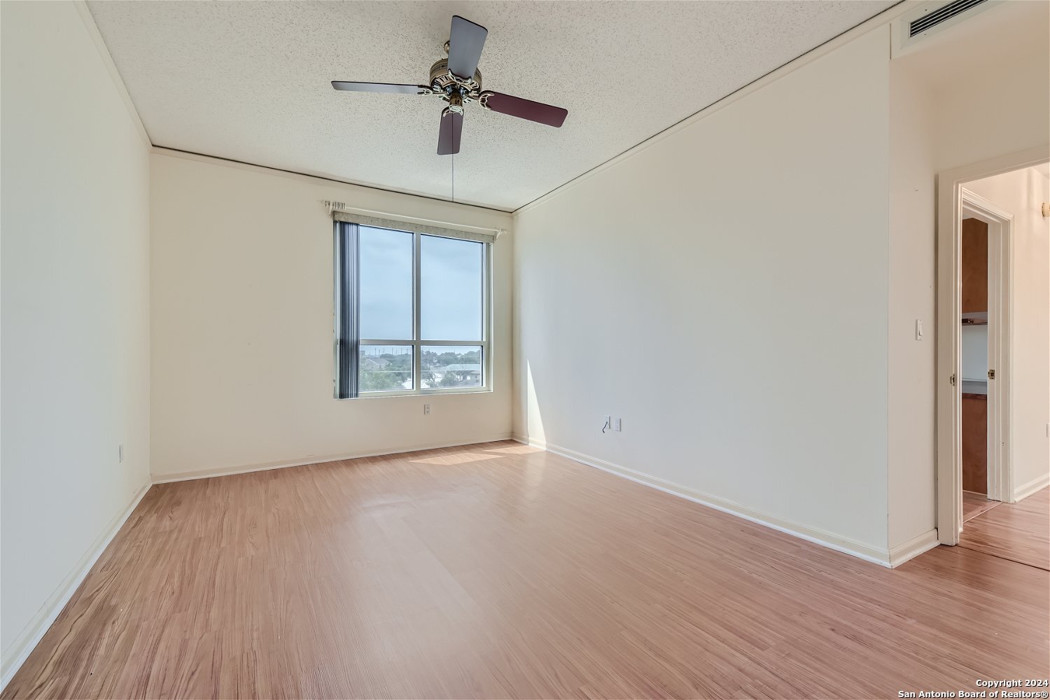 1 Towers Park Ln 410