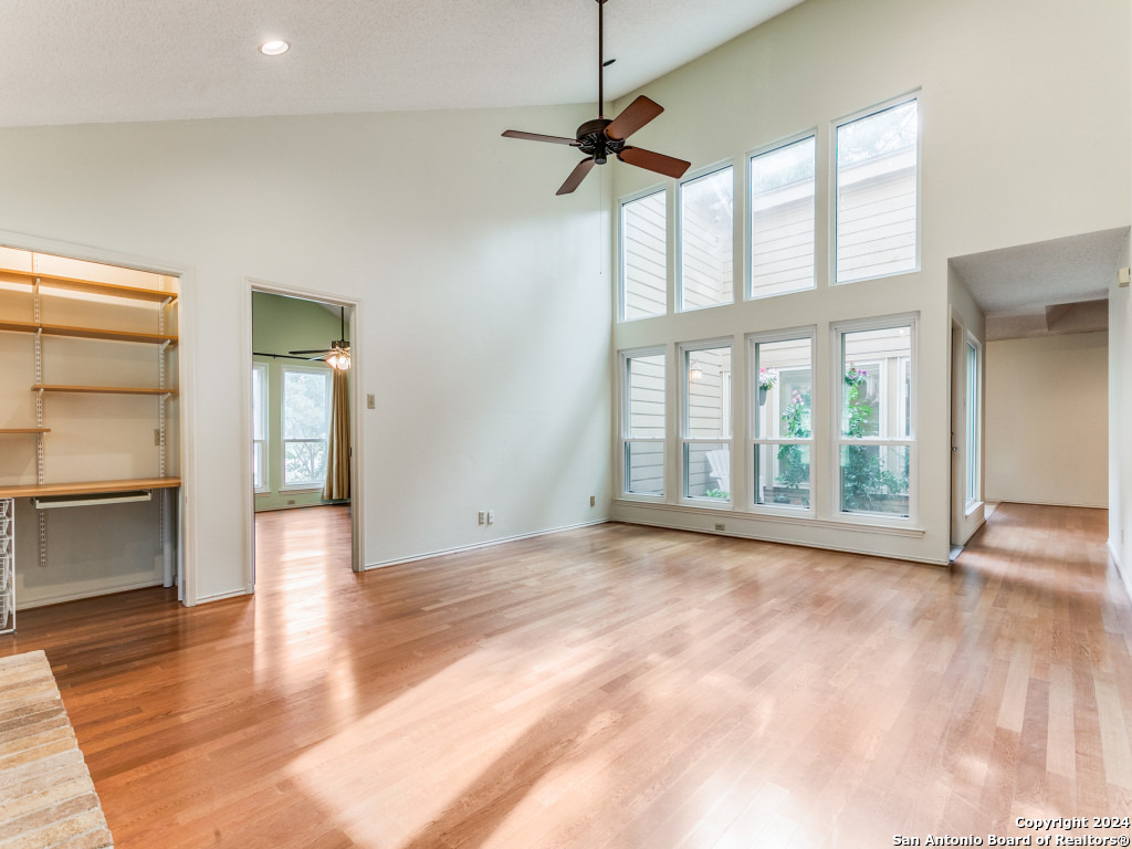13431 VISTA BONITA
