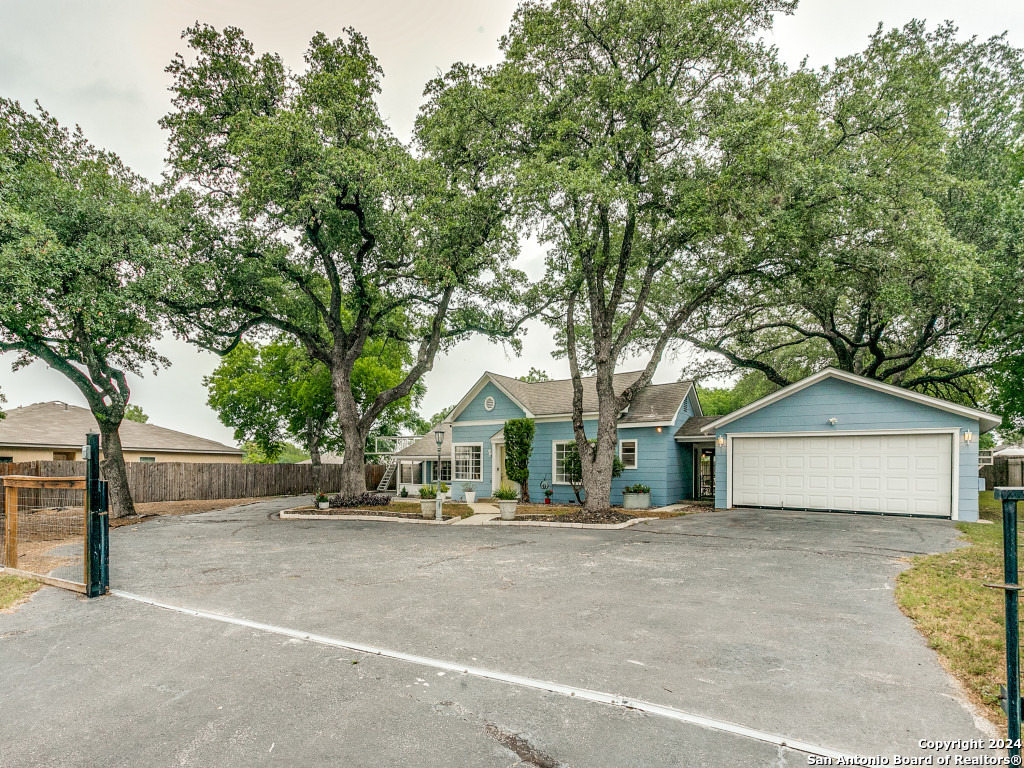 4435 NACO PERRIN BLVD