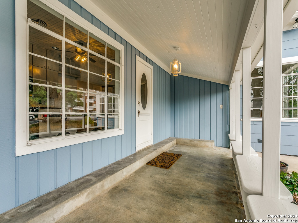 4435 NACO PERRIN BLVD