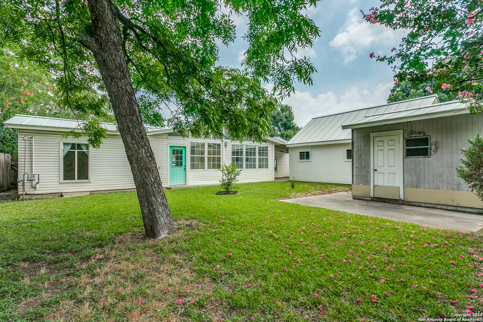 534 BRIGHTWOOD PL