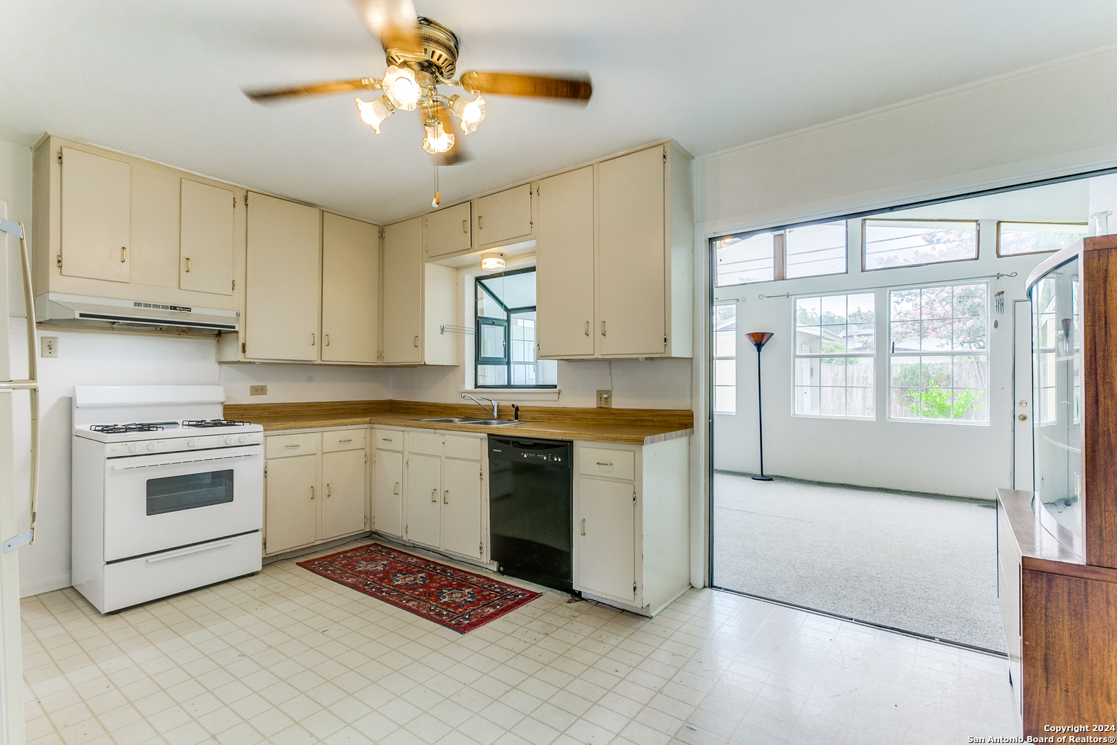 534 BRIGHTWOOD PL