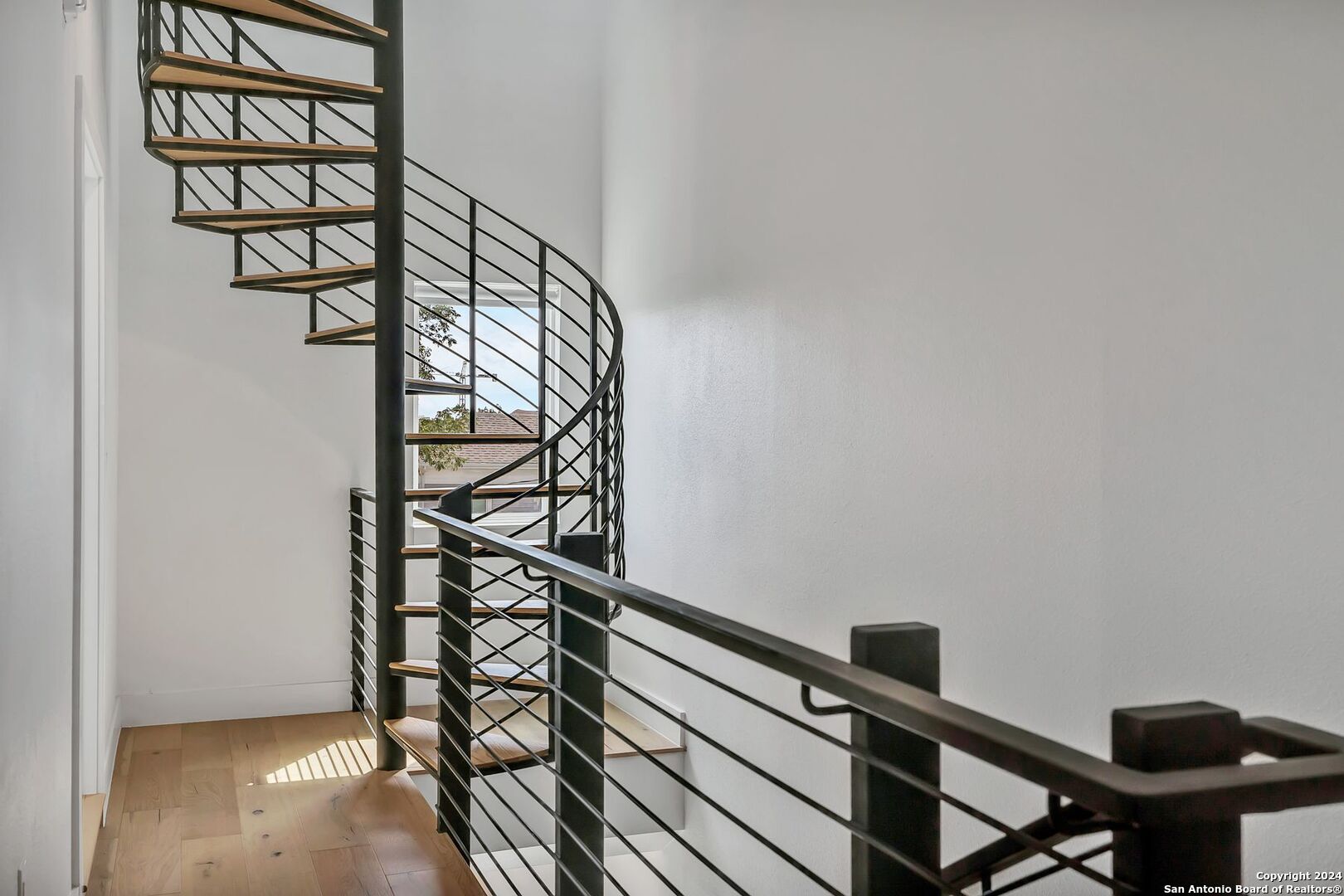 203 PASCHAL ST 106