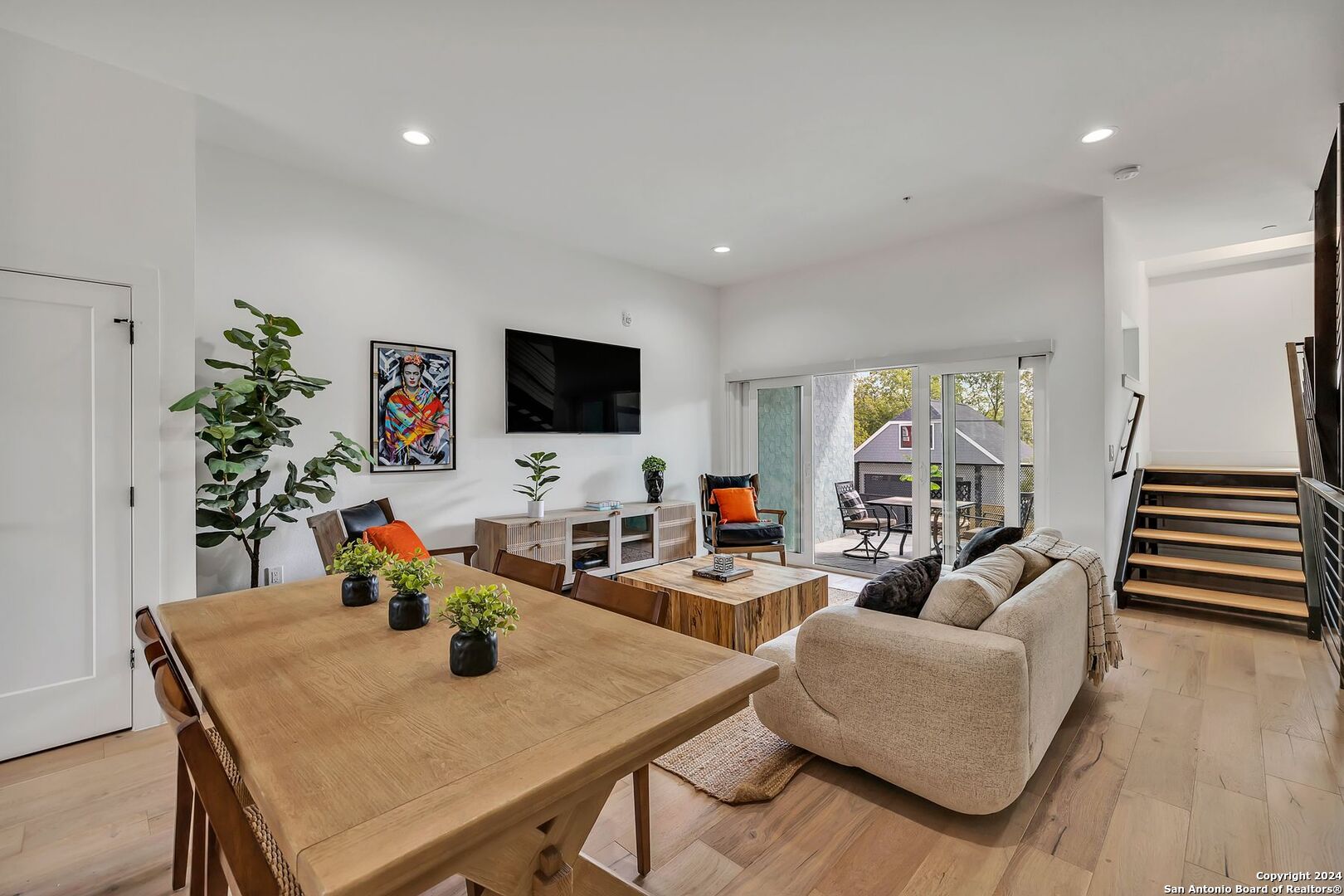 203 PASCHAL ST 106