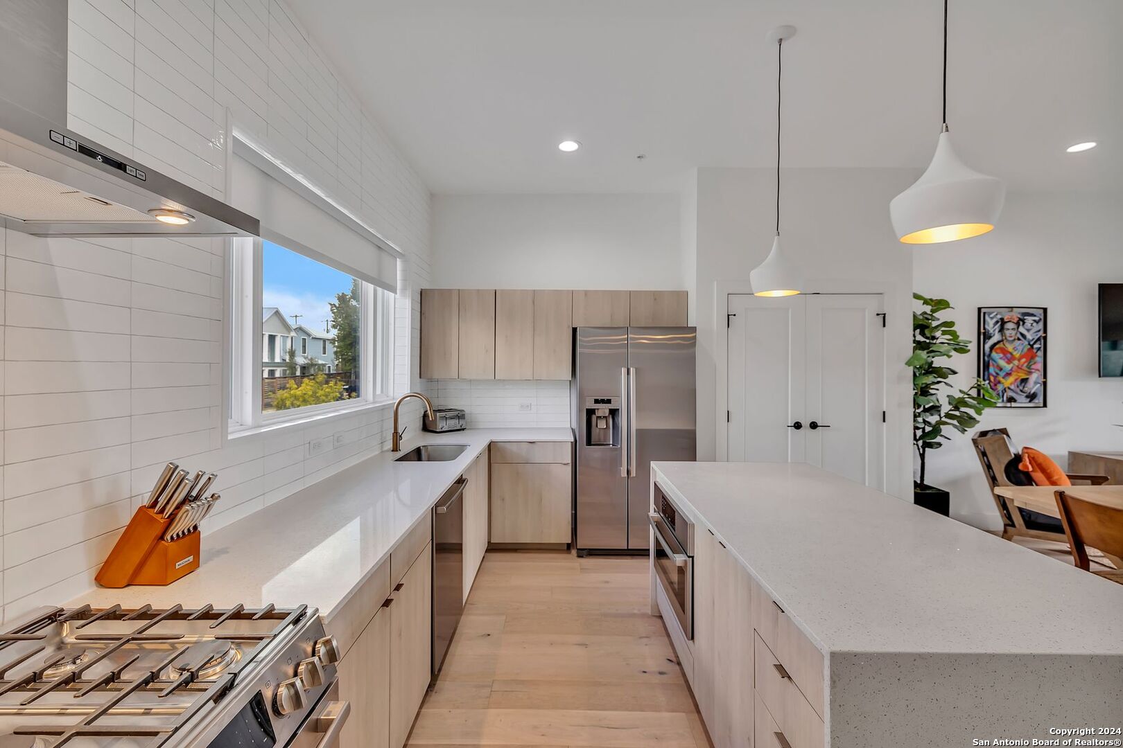203 PASCHAL ST 106