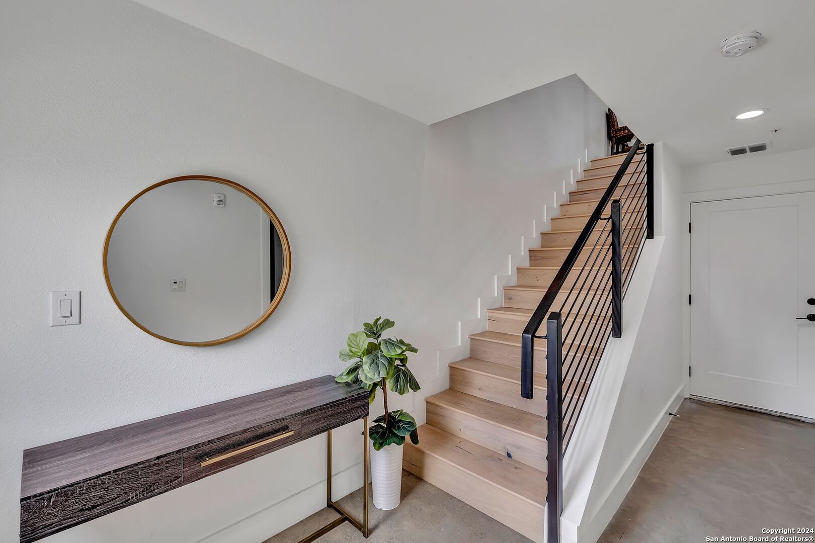 203 PASCHAL ST 106