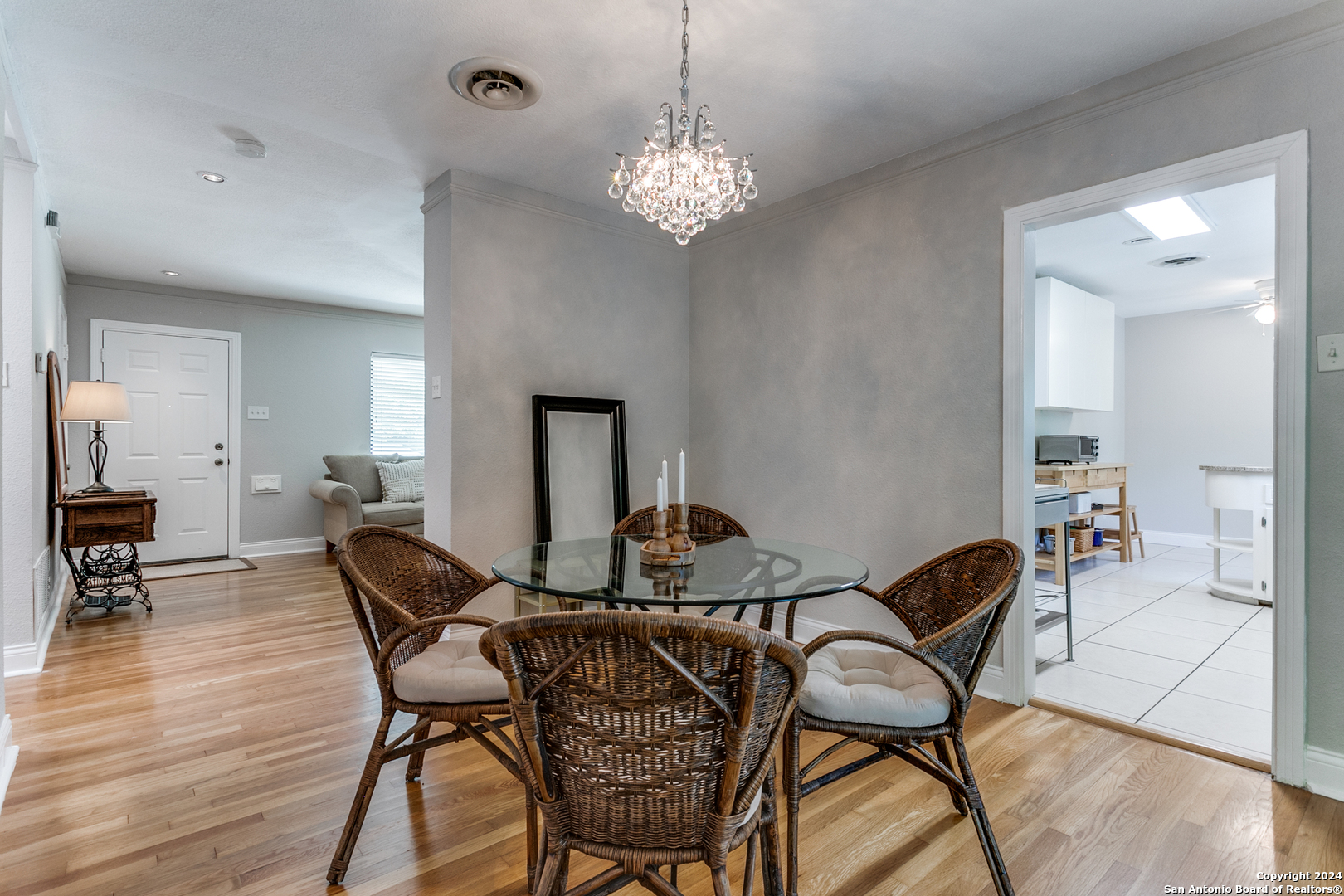 229 LYMAN DR