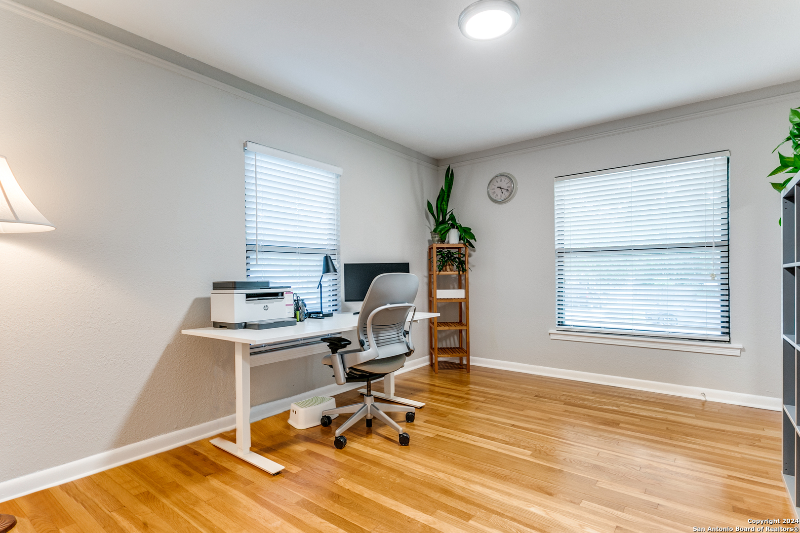 229 LYMAN DR