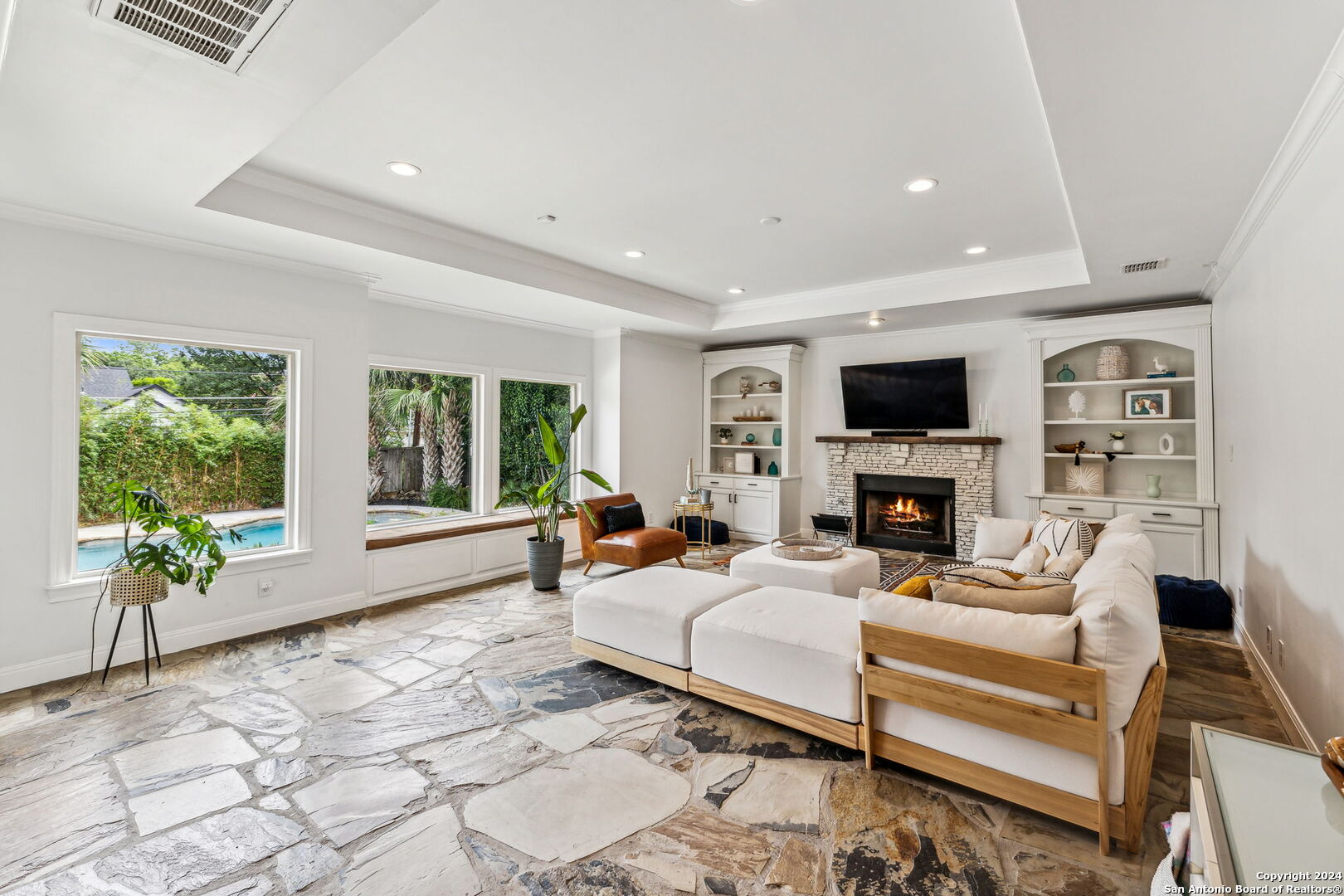 109 Tuttle Rd.