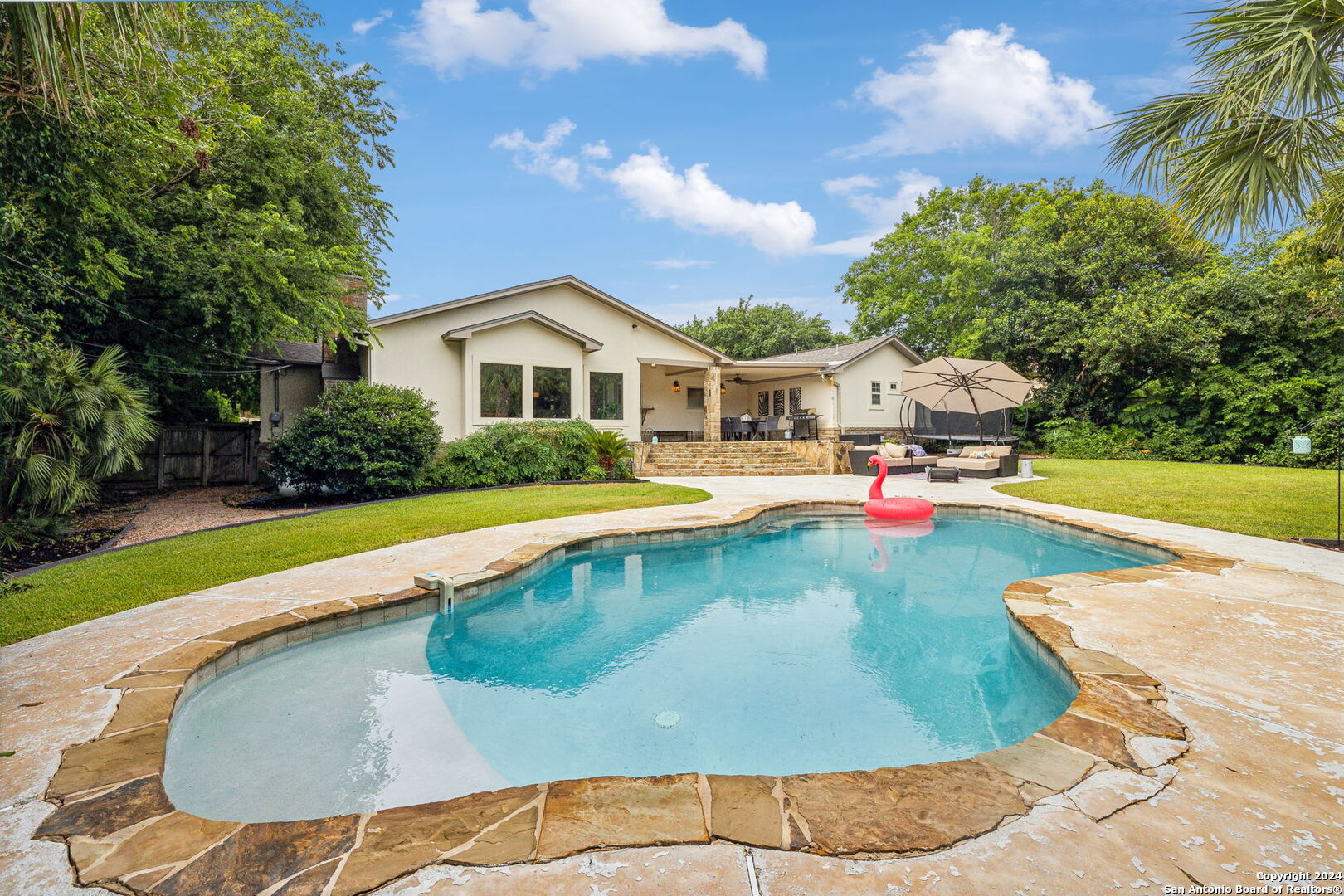 109 Tuttle Rd.