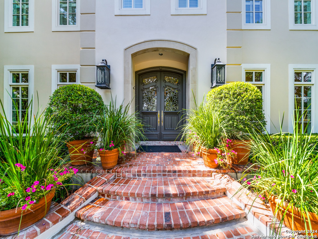 600 ELIZABETH RD