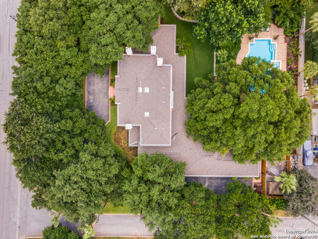 600 ELIZABETH RD
