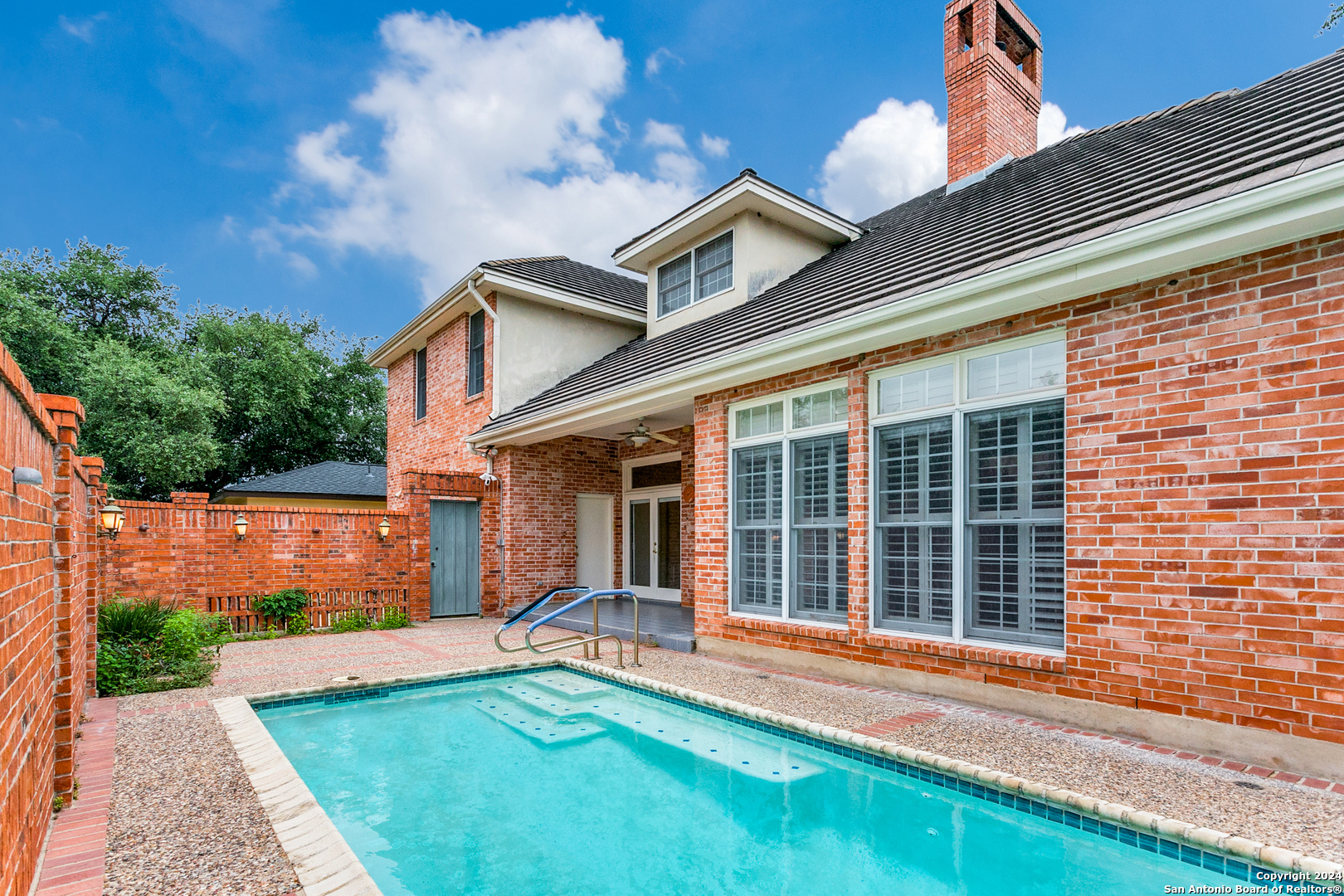 220 Elizabeth Ann Court