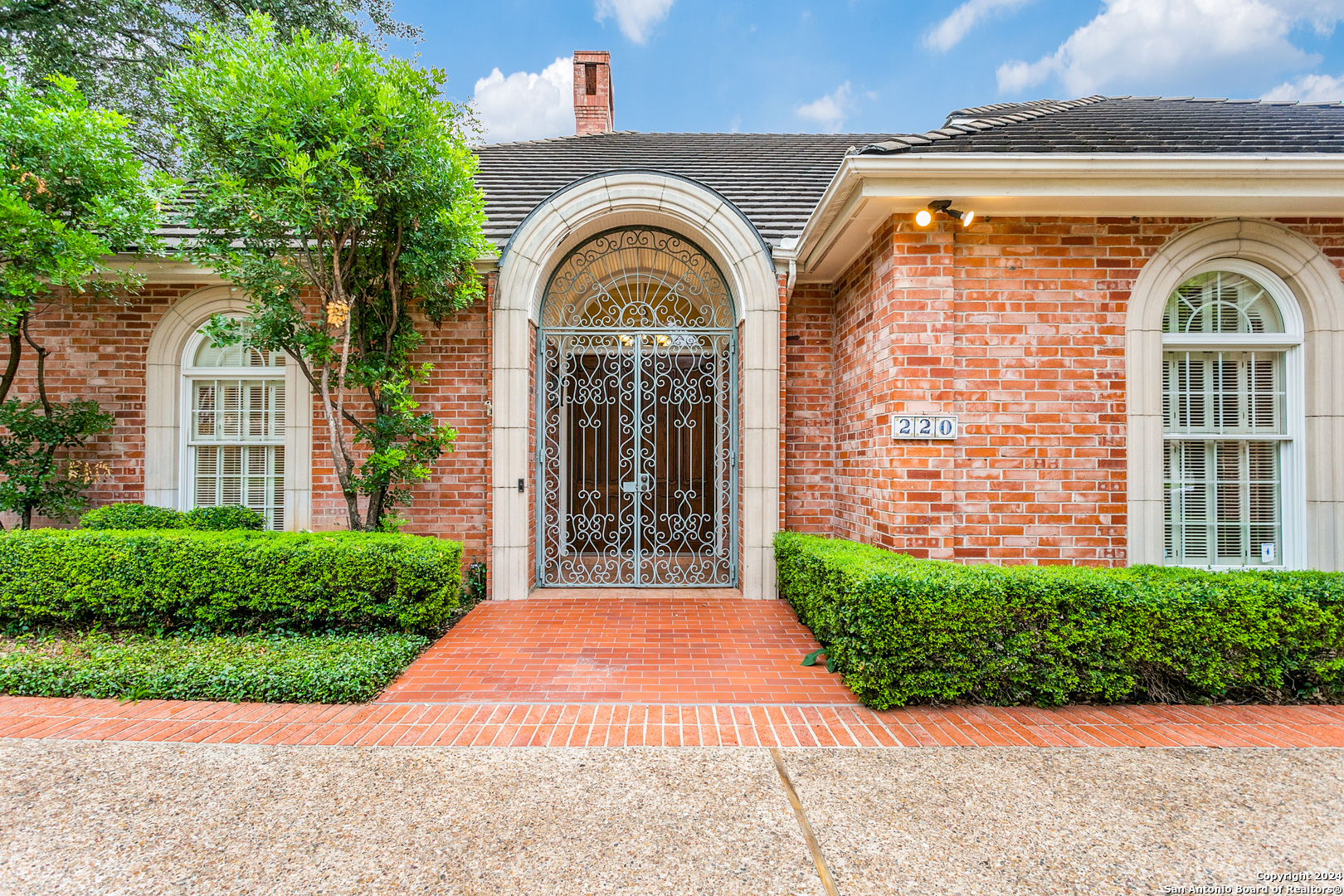 220 Elizabeth Ann Court