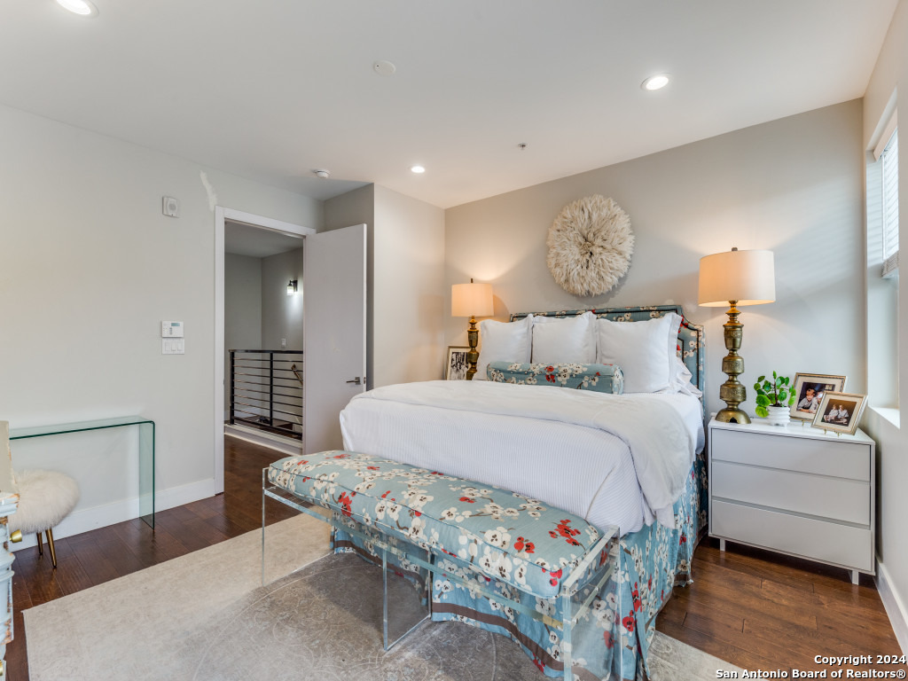 127 Marcia Pl 1