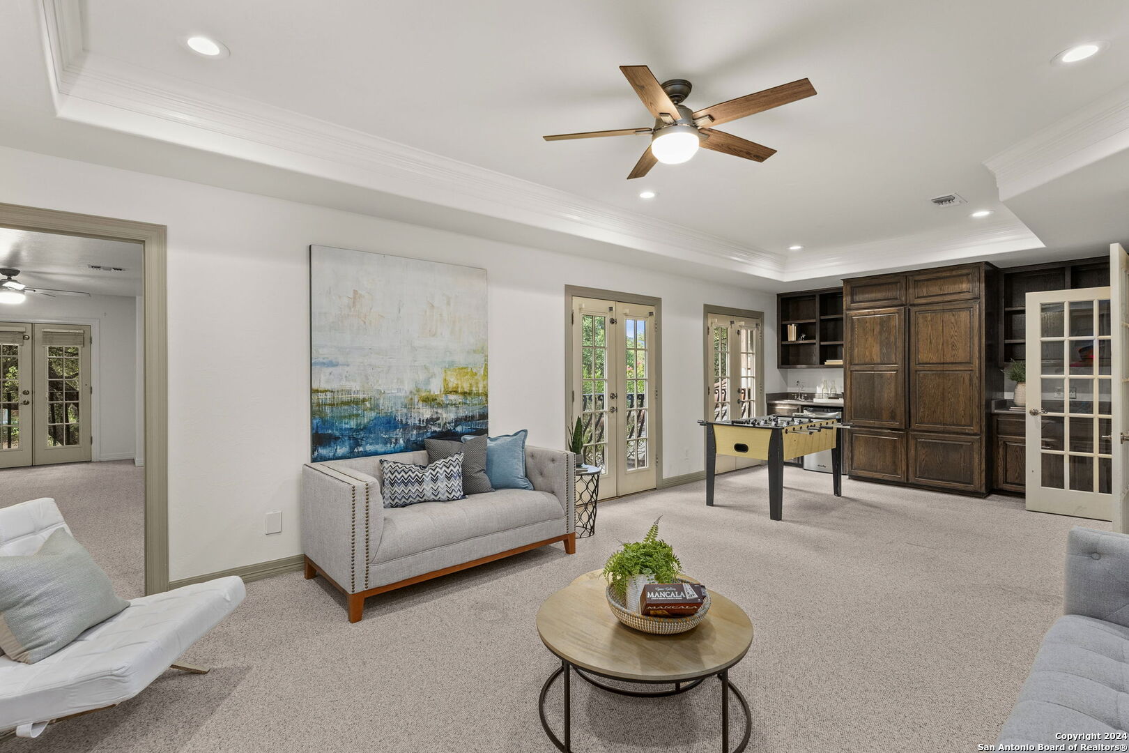 750 LARI DAWN