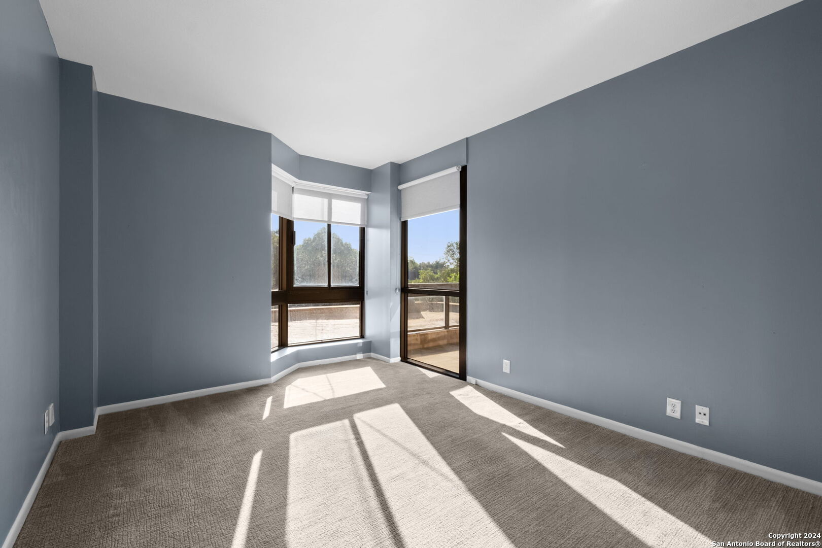 7887 BROADWAY 207