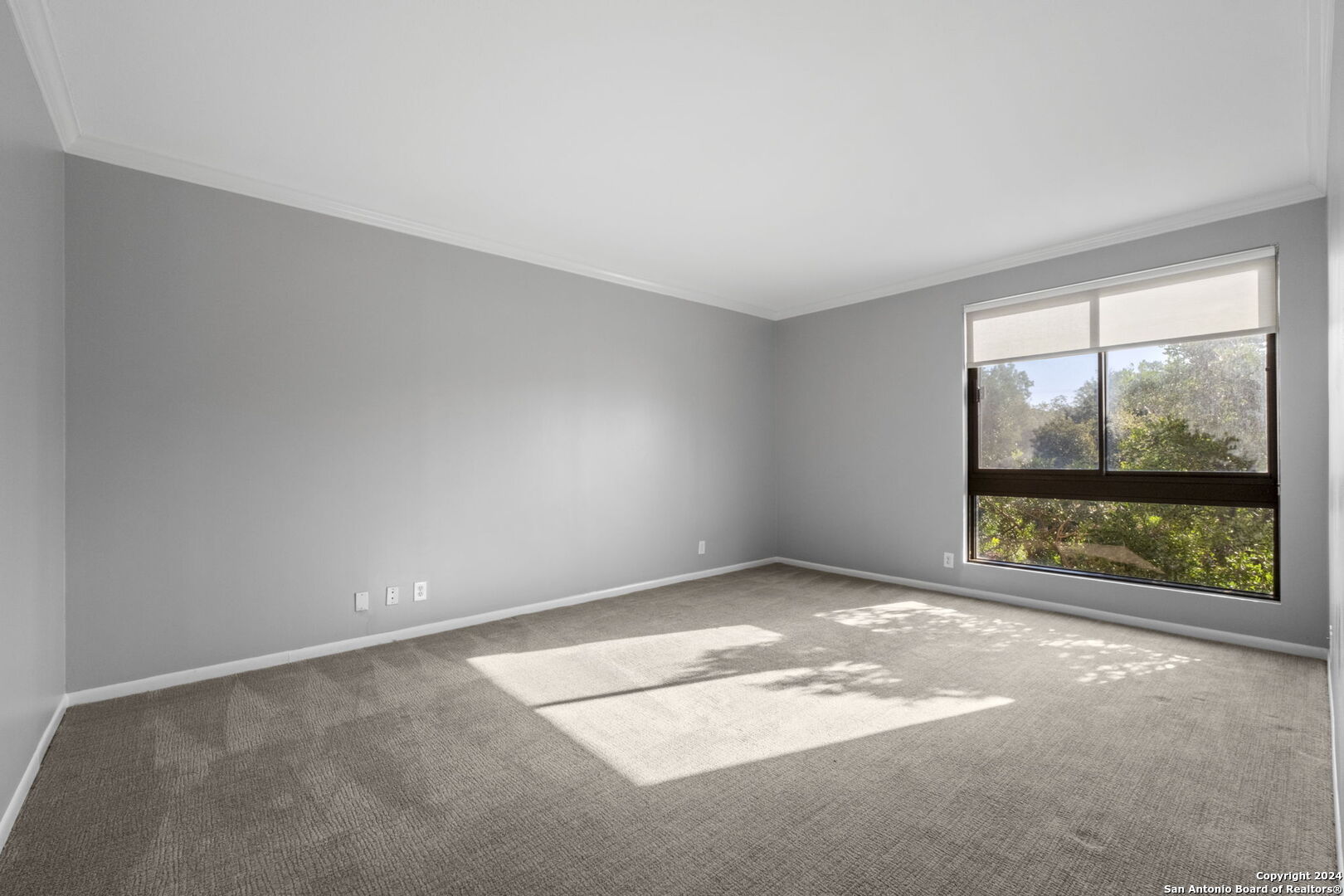 7887 BROADWAY 207