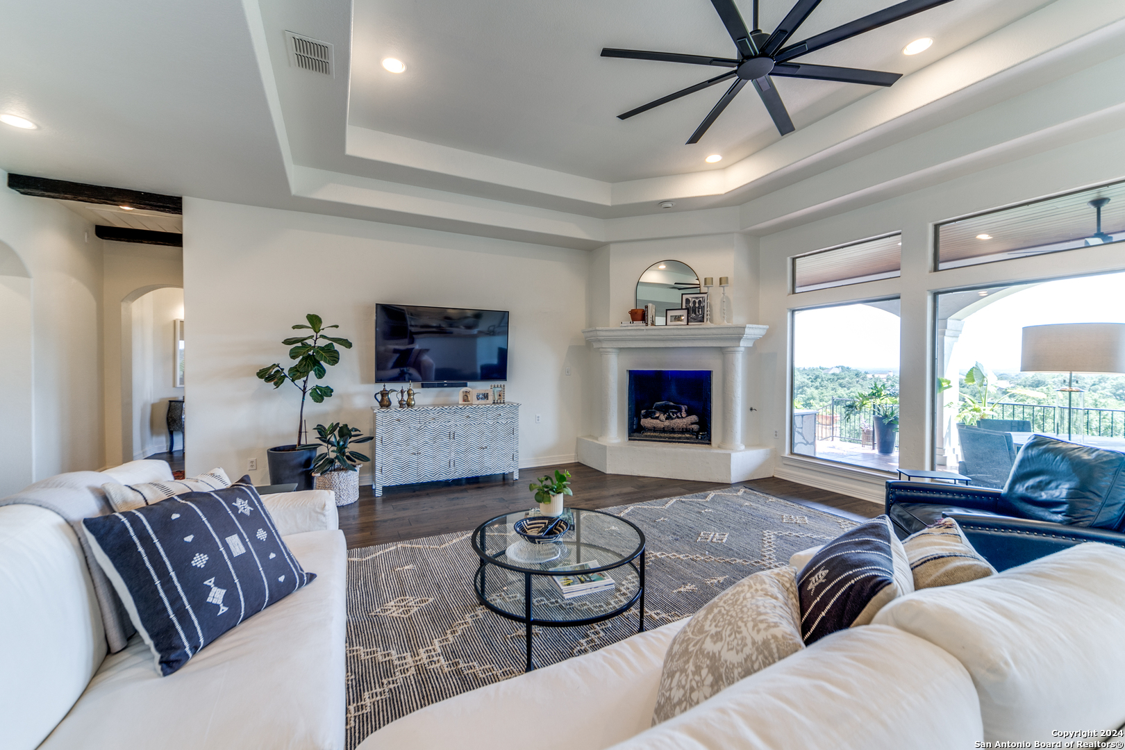 363 Grayhawk