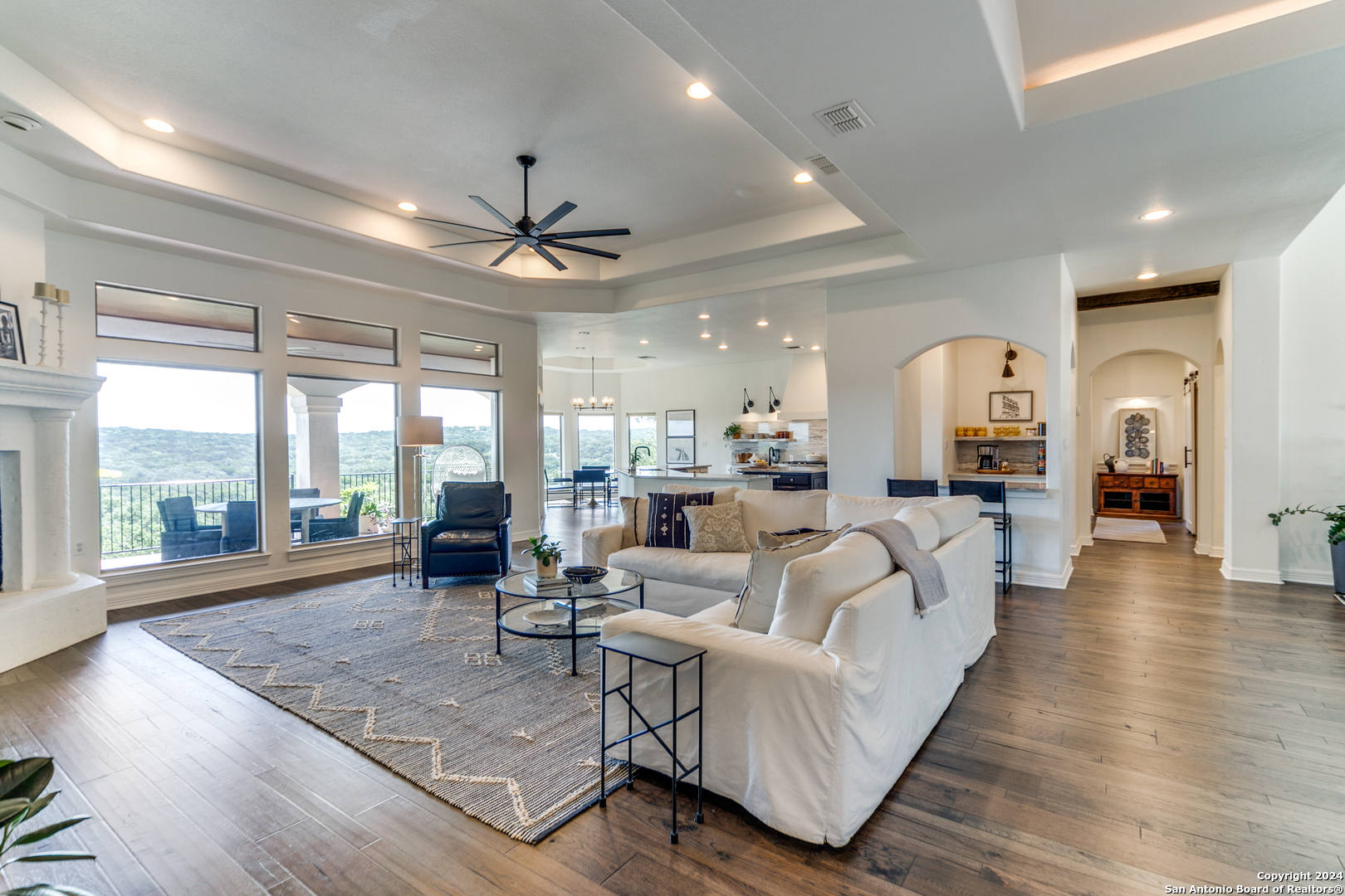363 Grayhawk