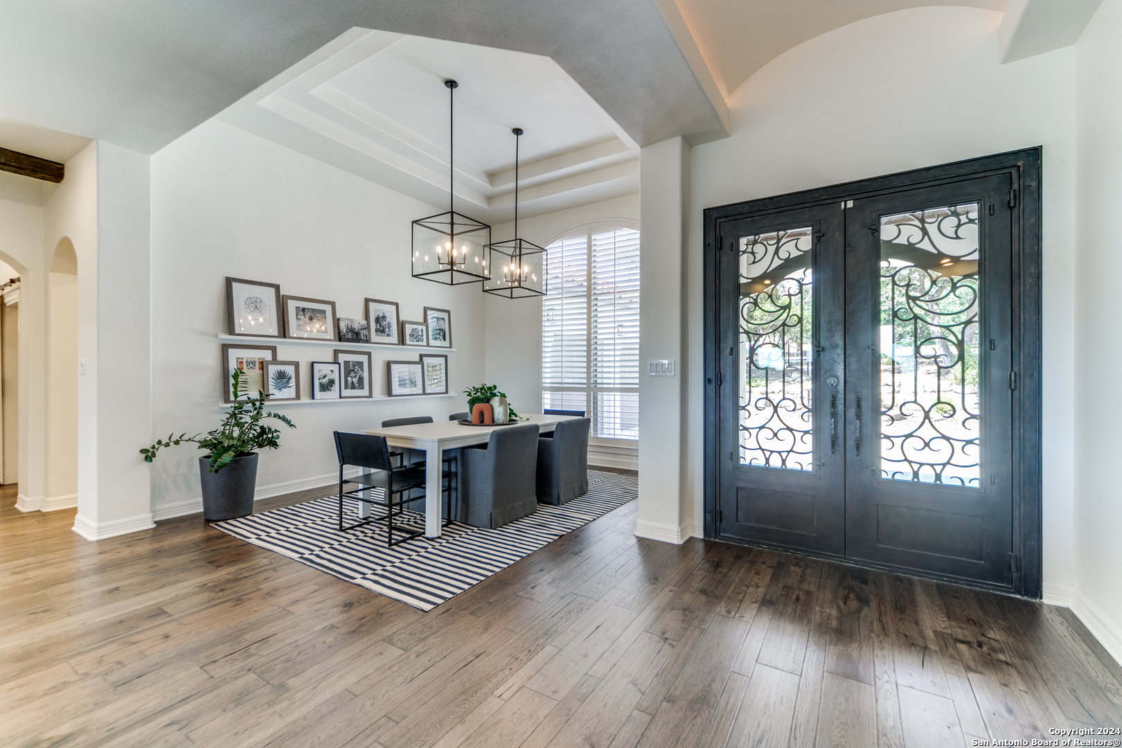 363 Grayhawk