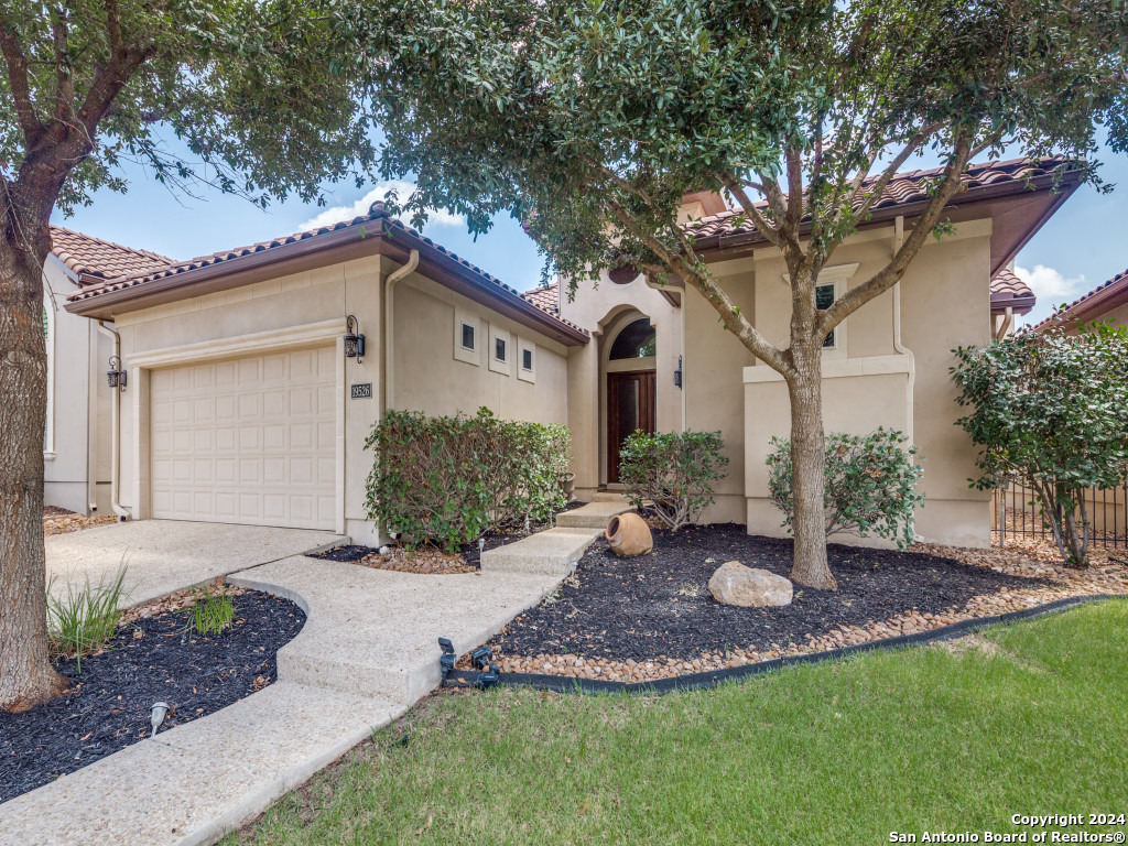 19526 BROOKE PLACE